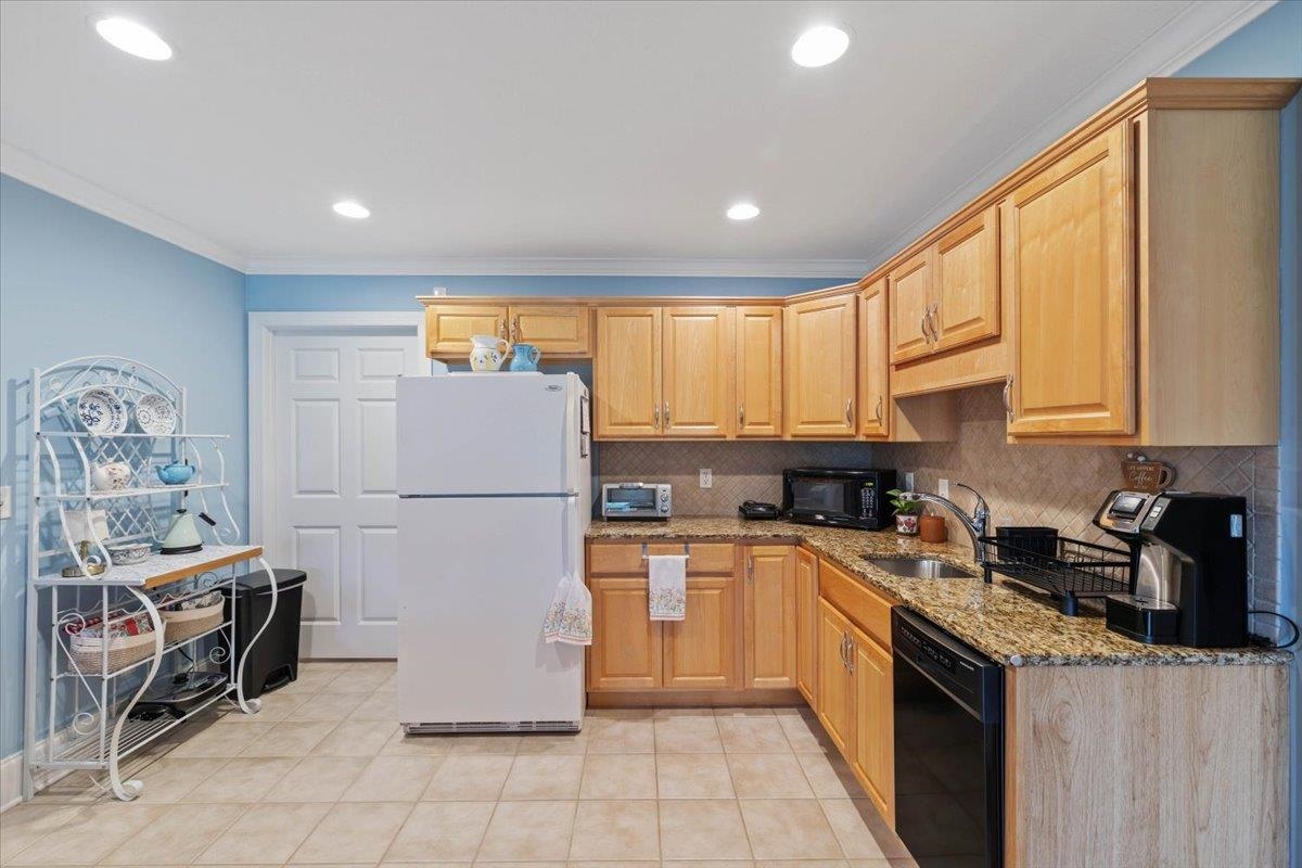 2201 Birch Leaf Lane Blacksburg VA 24060