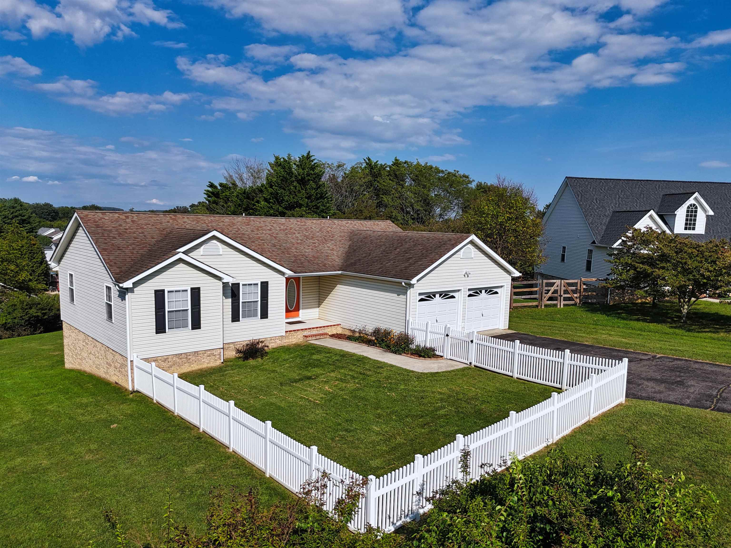 1083 Pheasant Lane Pulaski VA 24301