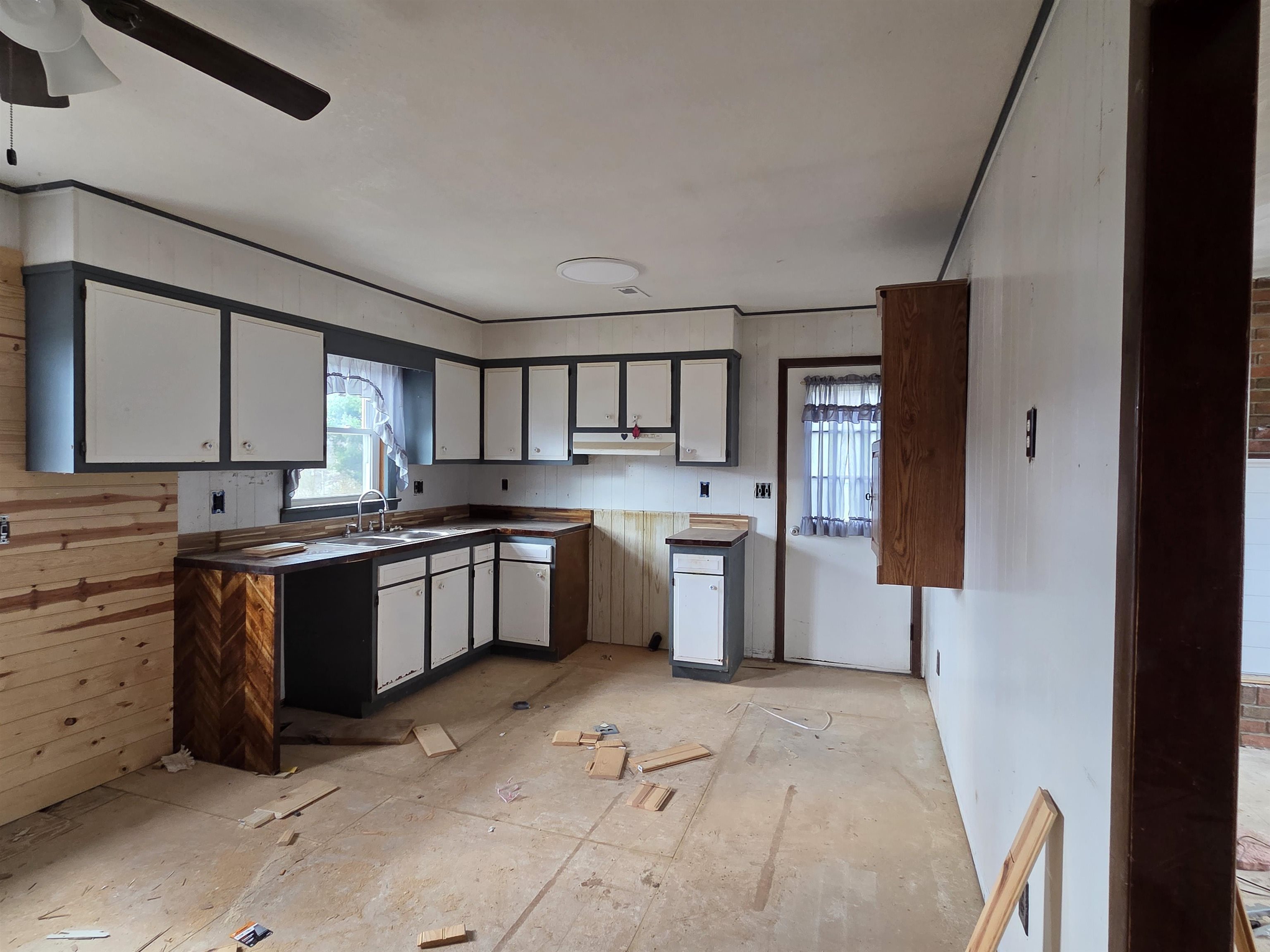 101 Warner Street Narrows VA 24124