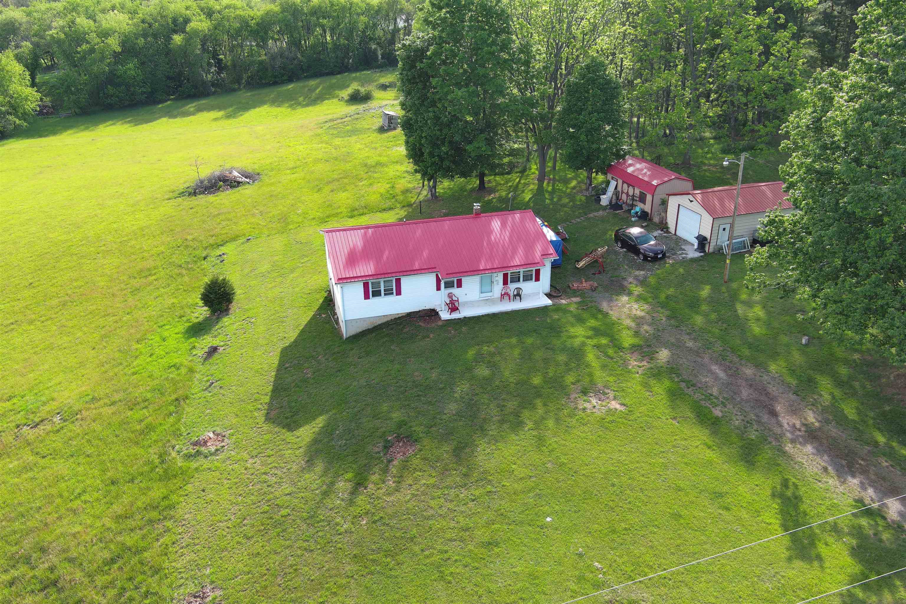 229 Mcgavock Lane Max Meadows VA 24360