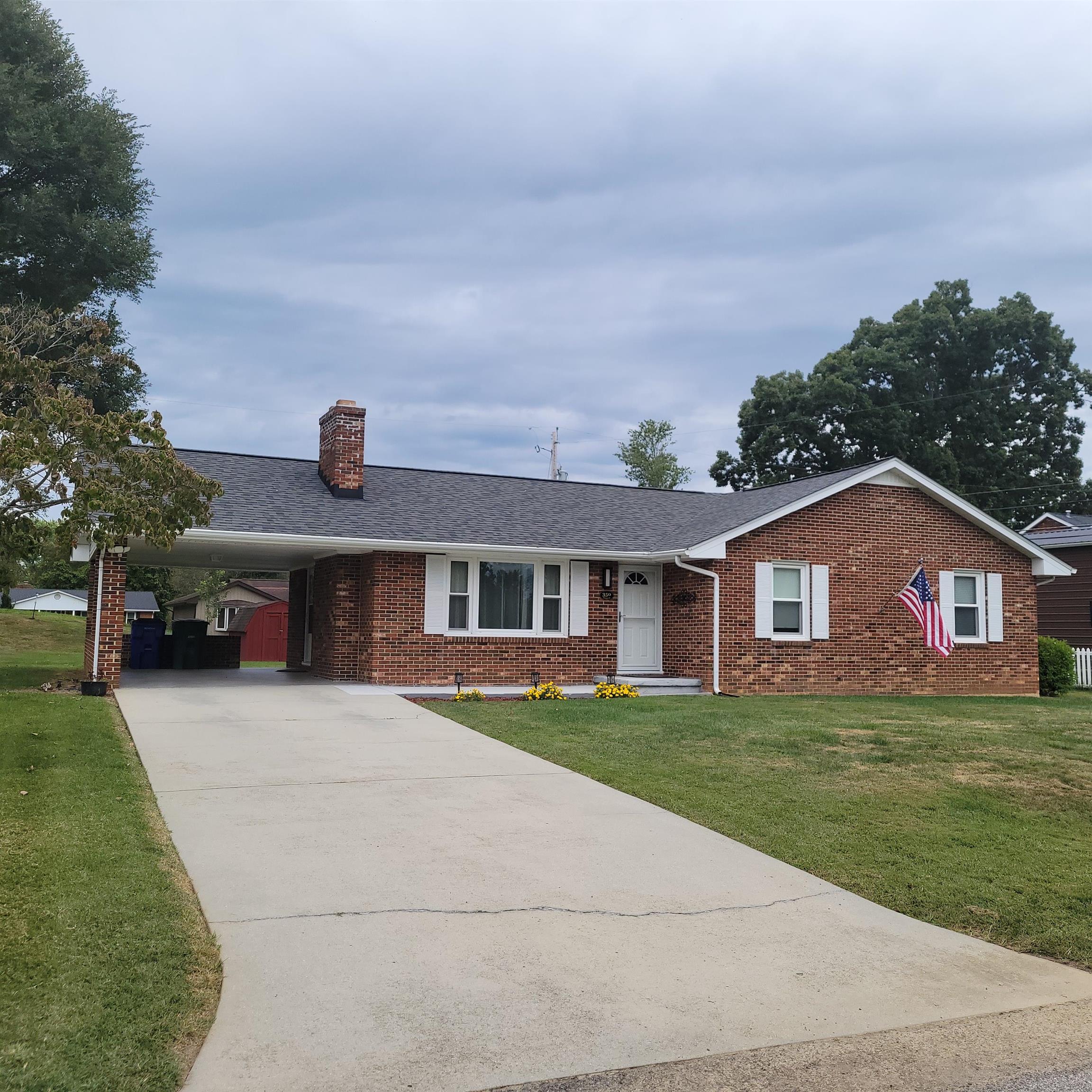 350 Hickory Drive SW Christiansburg VA 24073