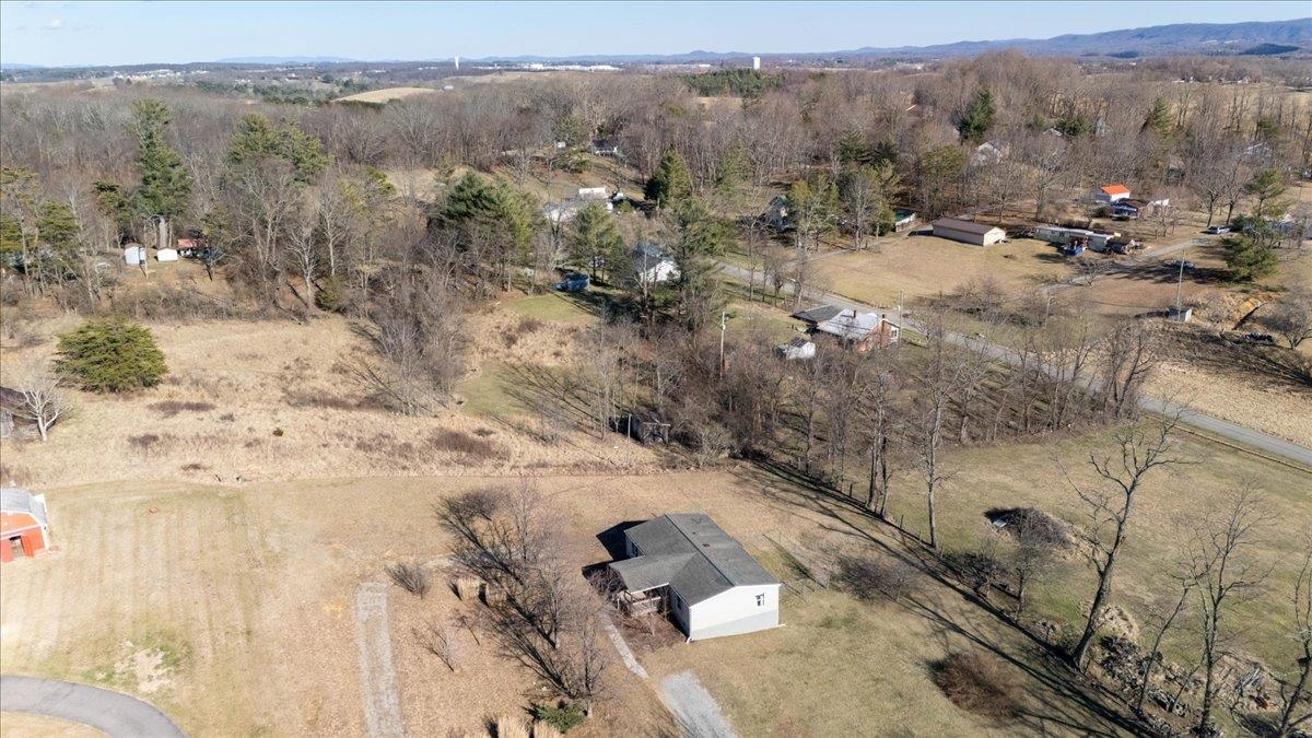 4993 Pearl Street Pulaski VA 24301