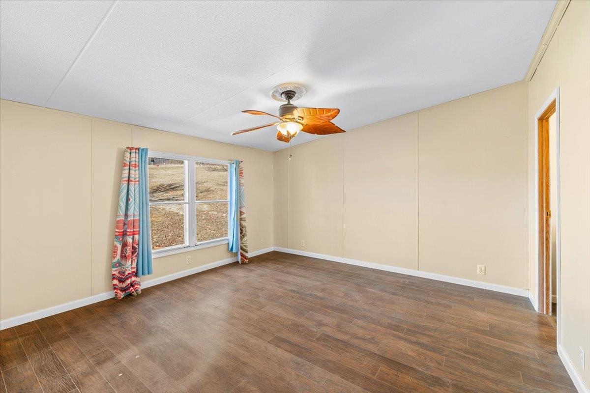 4993 Pearl Street Pulaski VA 24301