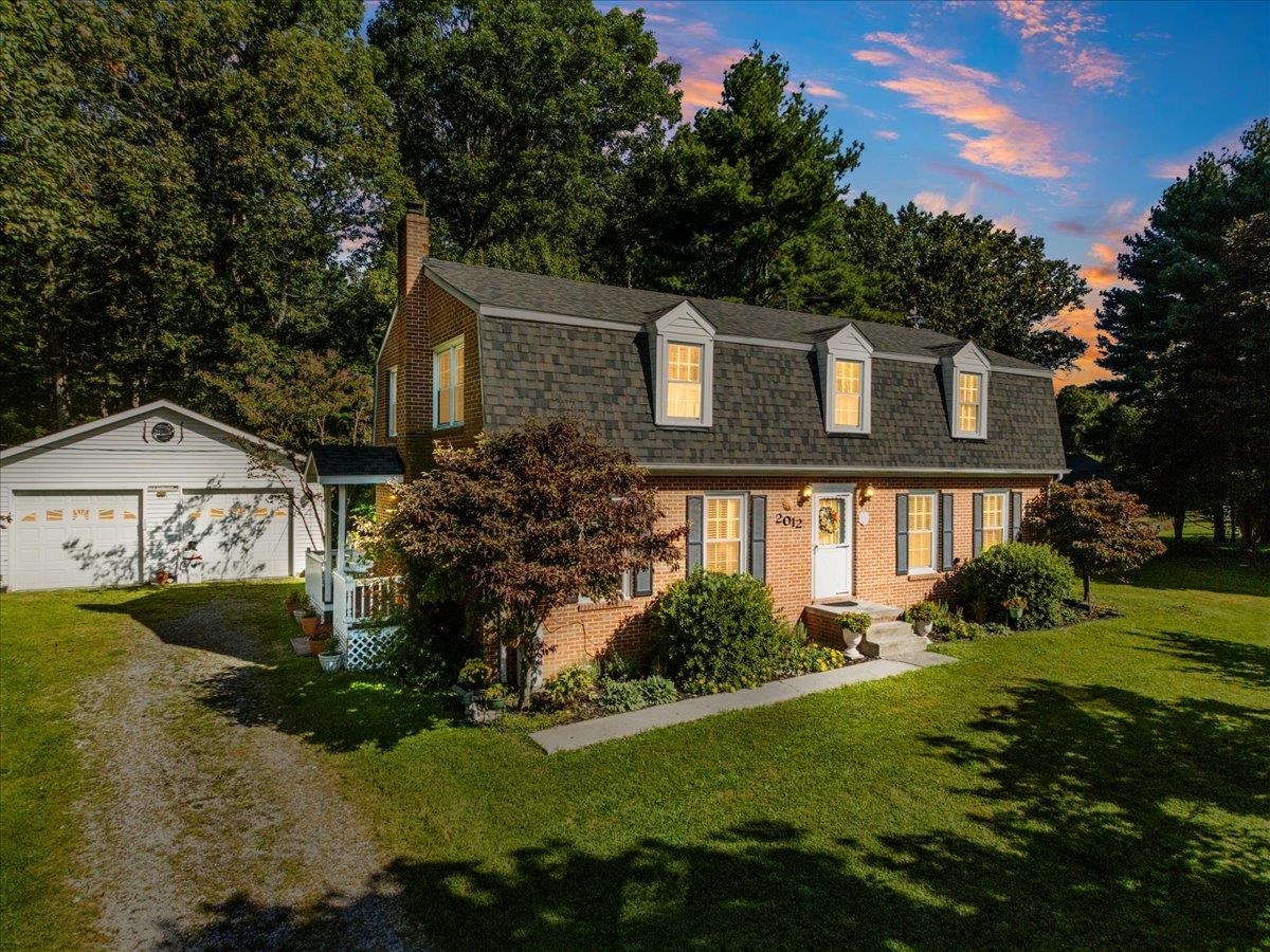 2012 Huffville Road Pilot VA 24138