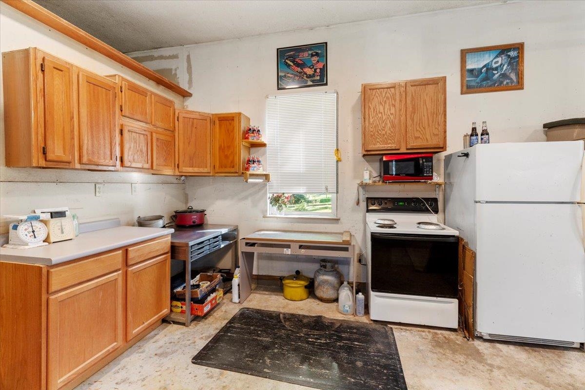 2012 Huffville Road Pilot VA 24138