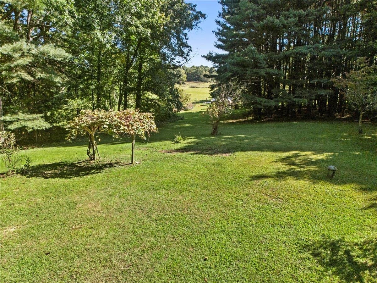 2012 Huffville Road Pilot VA 24138