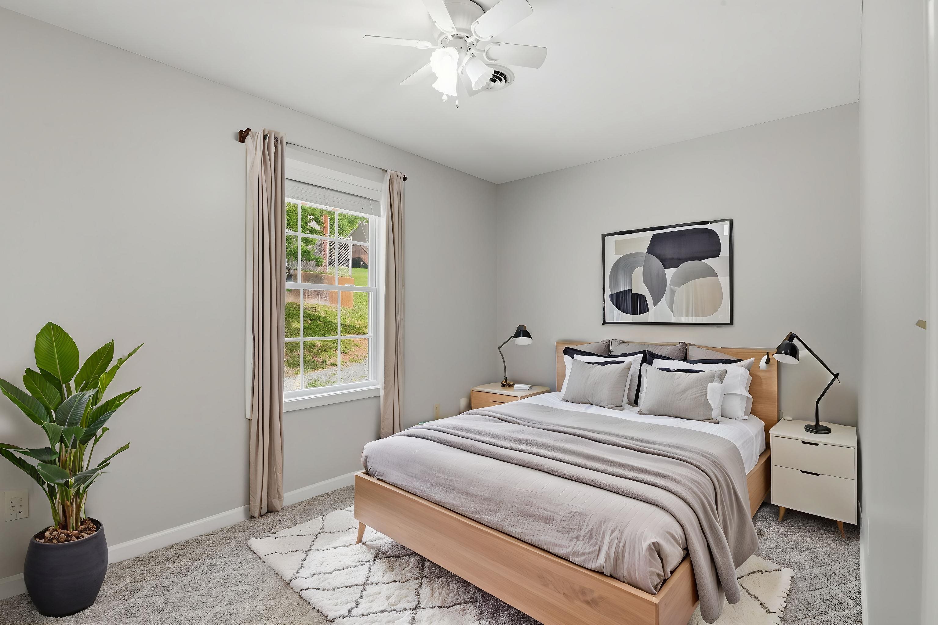 705 Seventh Street Radford VA 24141