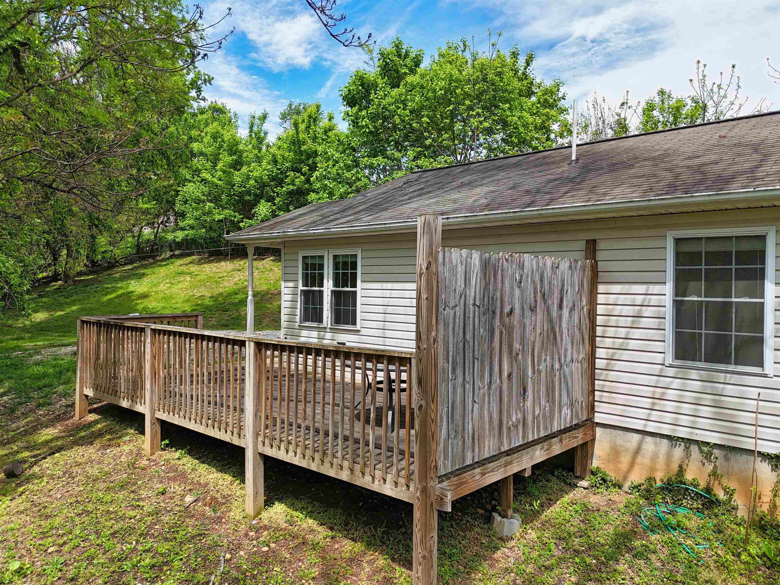 705 Seventh Street Radford VA 24141