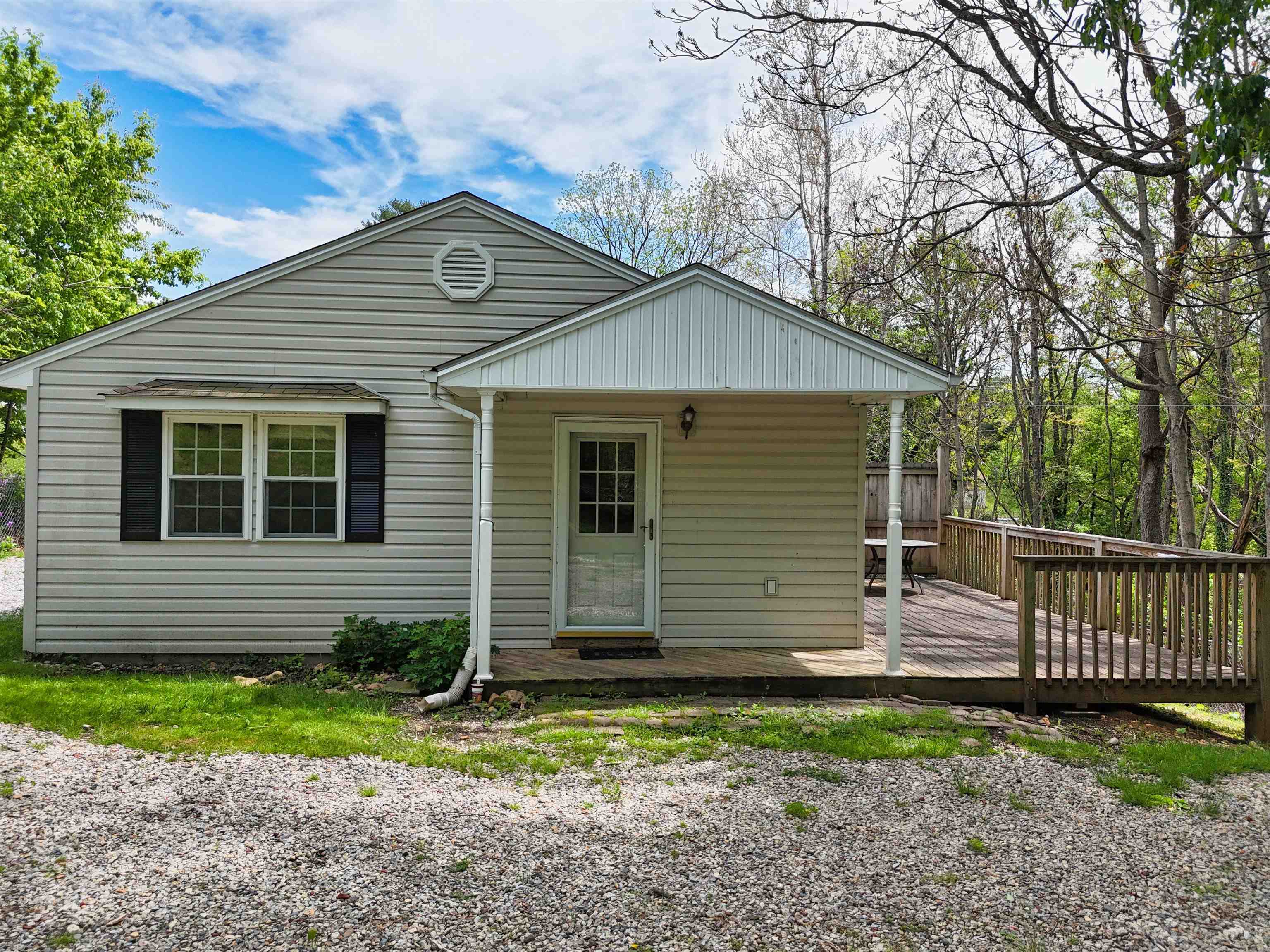 705 Seventh Street Radford VA 24141