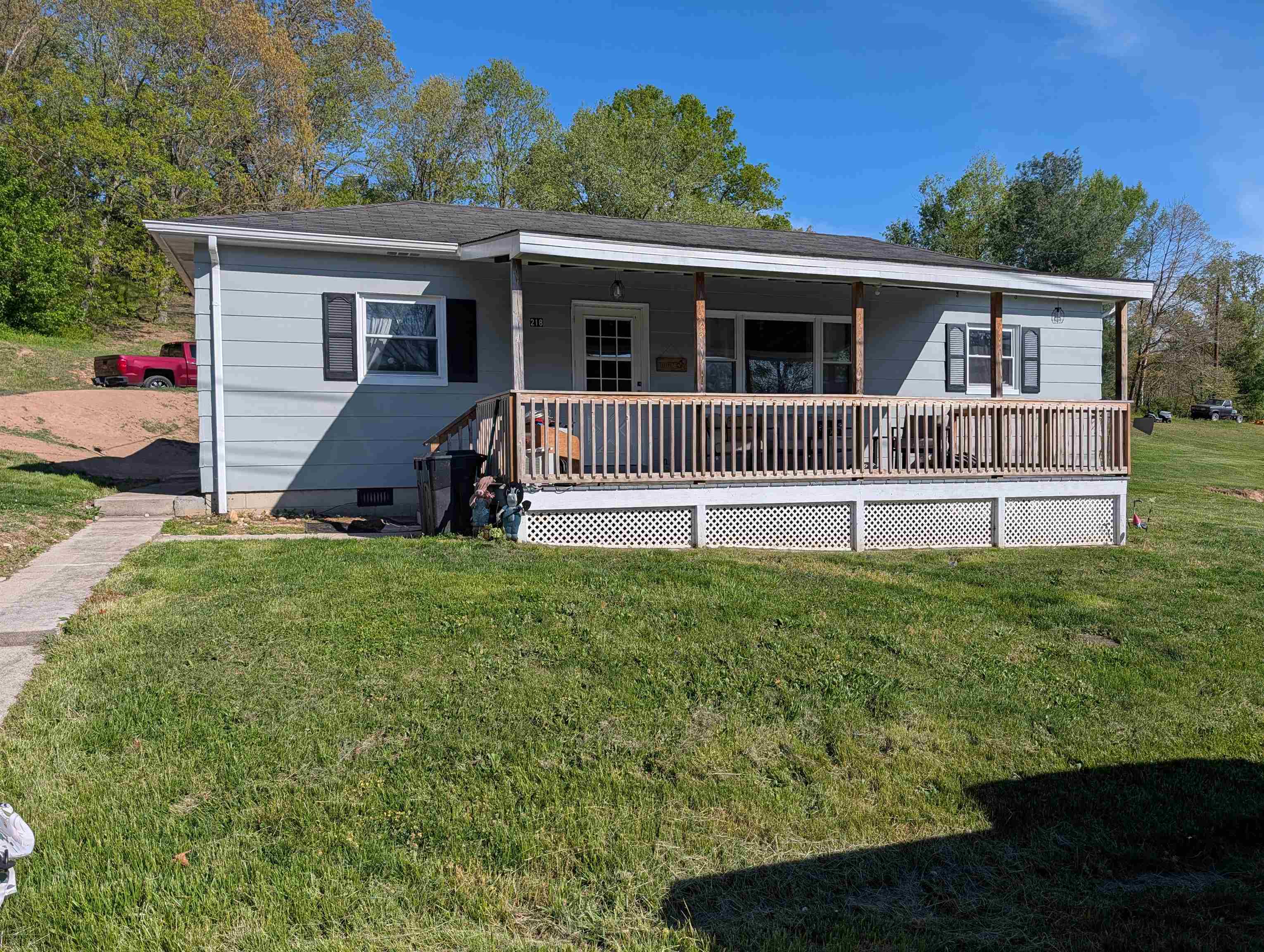 218 Church Street Rich Creek VA 24147