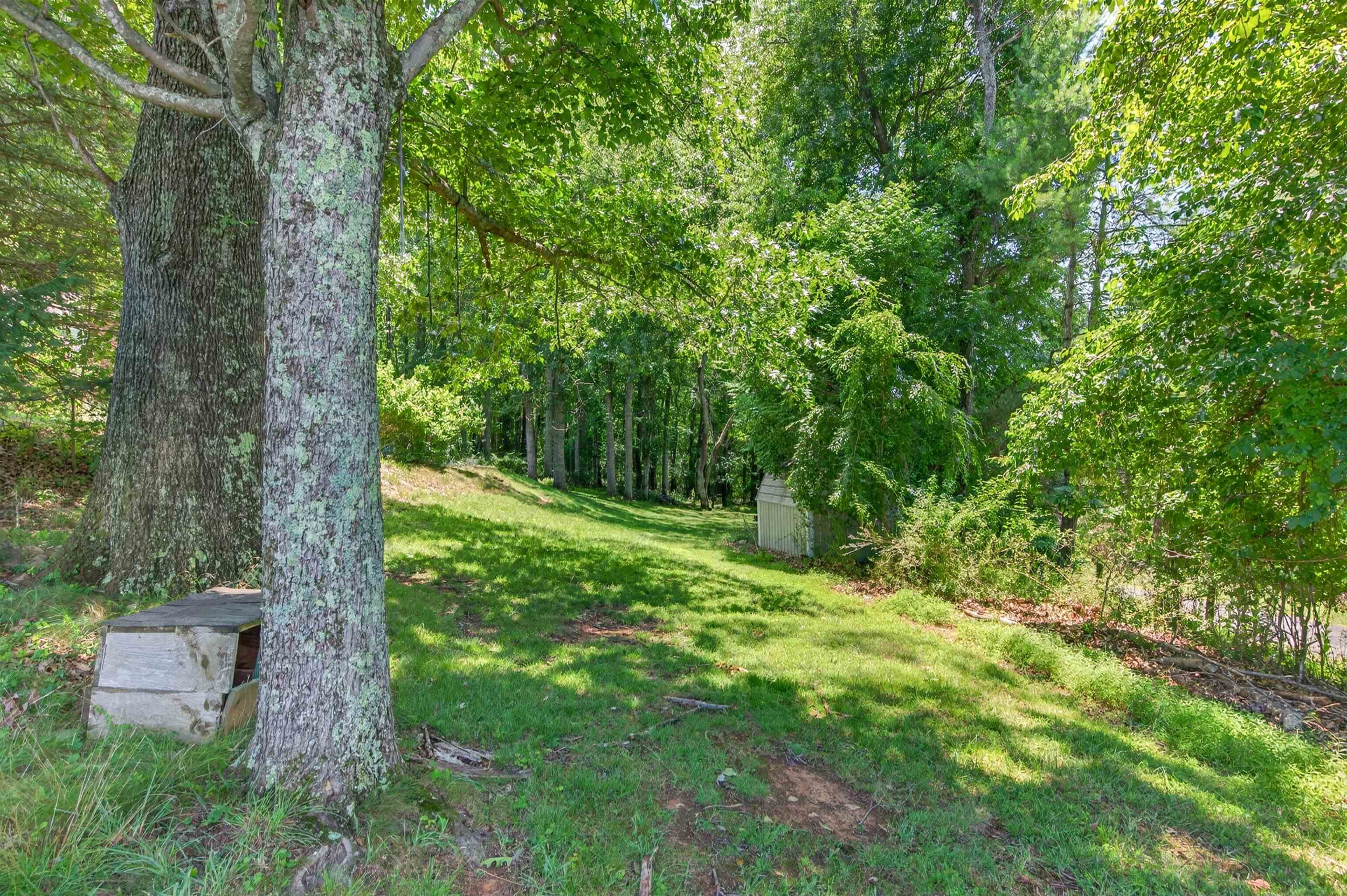 265 Penn Road NW Floyd VA 24091