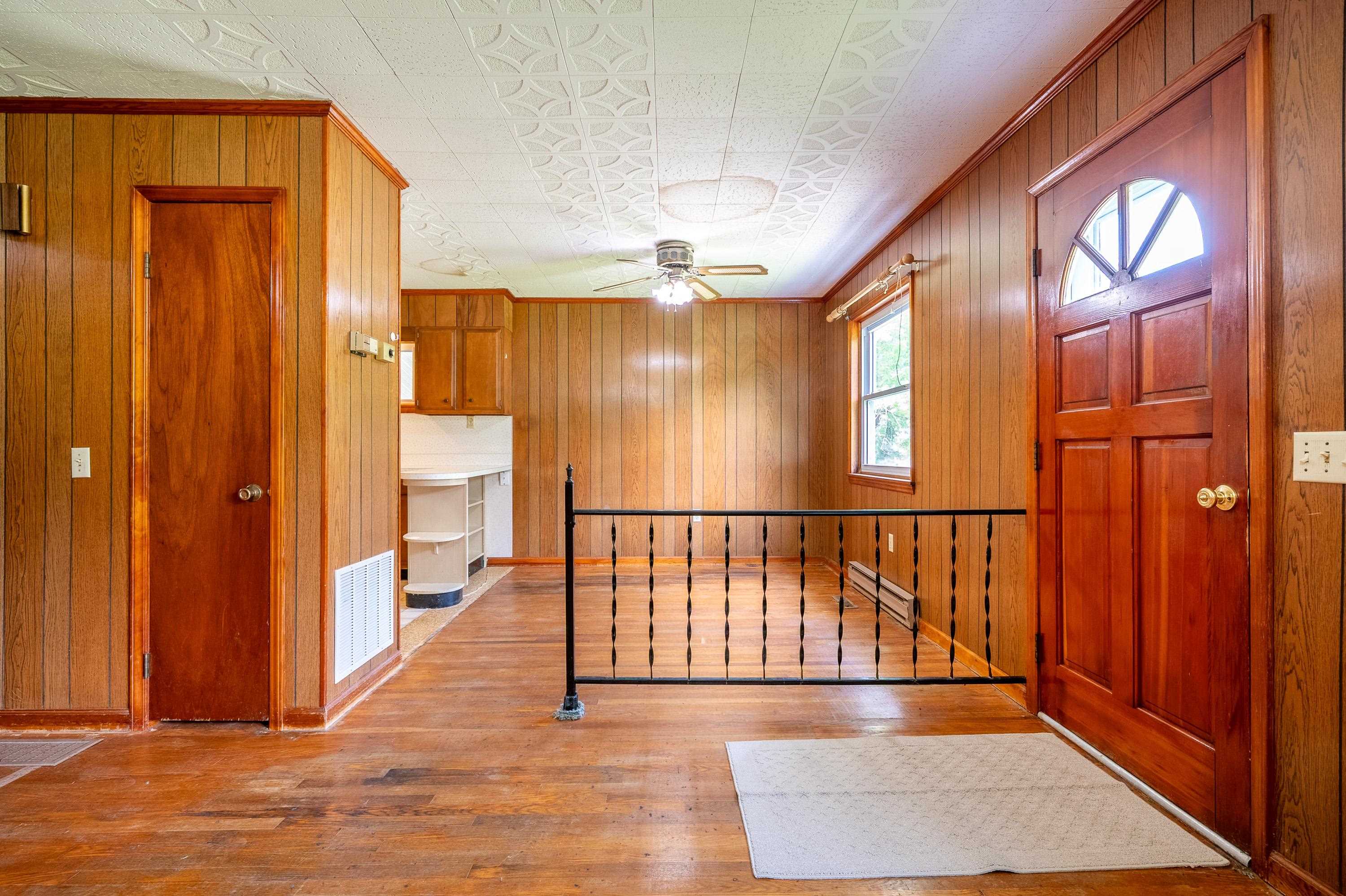 9656 E Blue Grass Trail Bland VA 24315