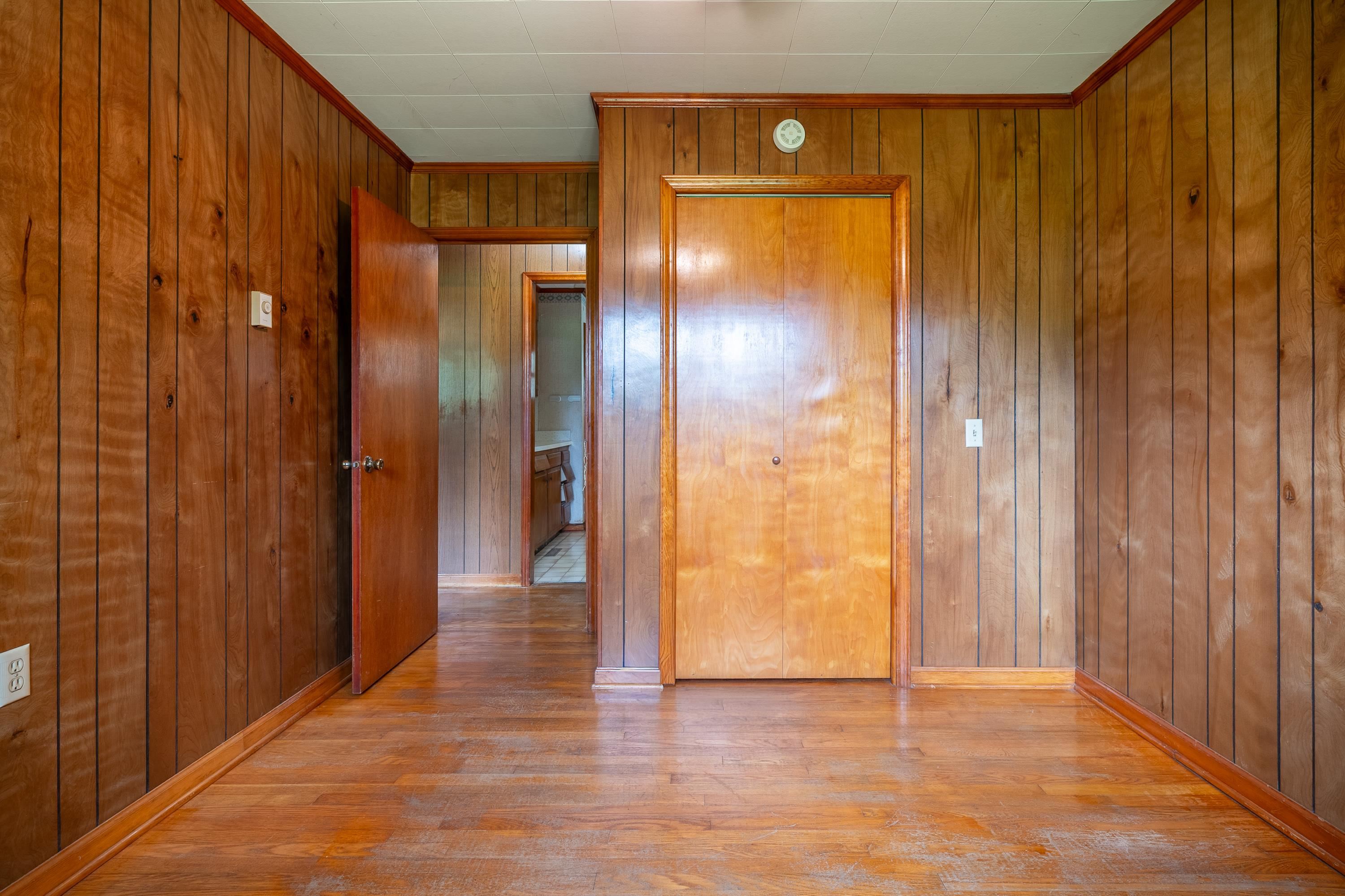 9656 E Blue Grass Trail Bland VA 24315