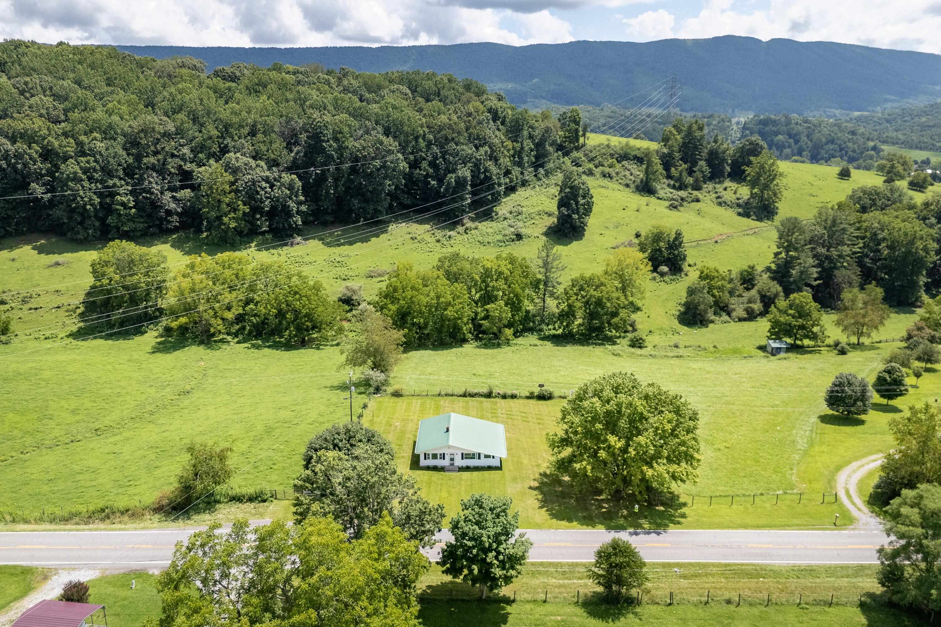 9656 E Blue Grass Trail Bland VA 24315