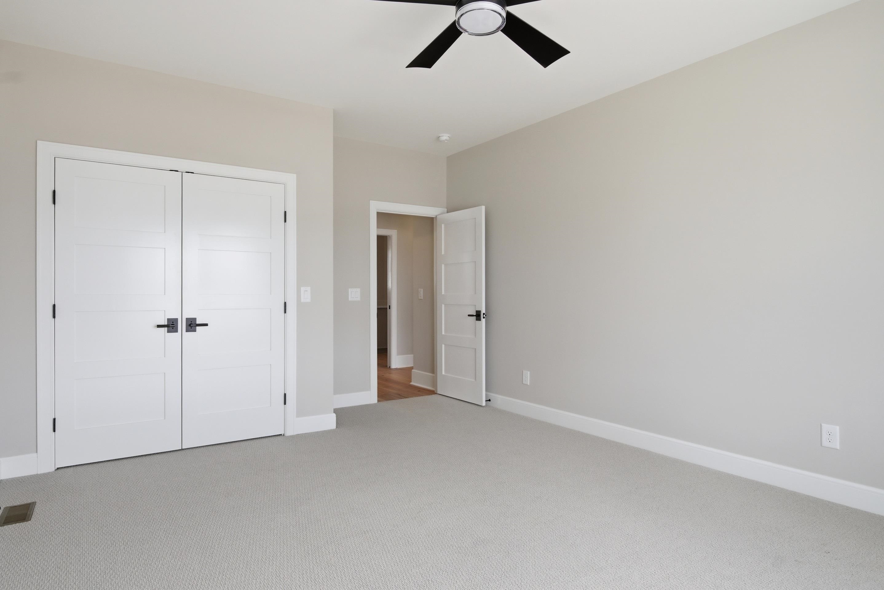 2130 Peakland Way Christiansburg VA 24073