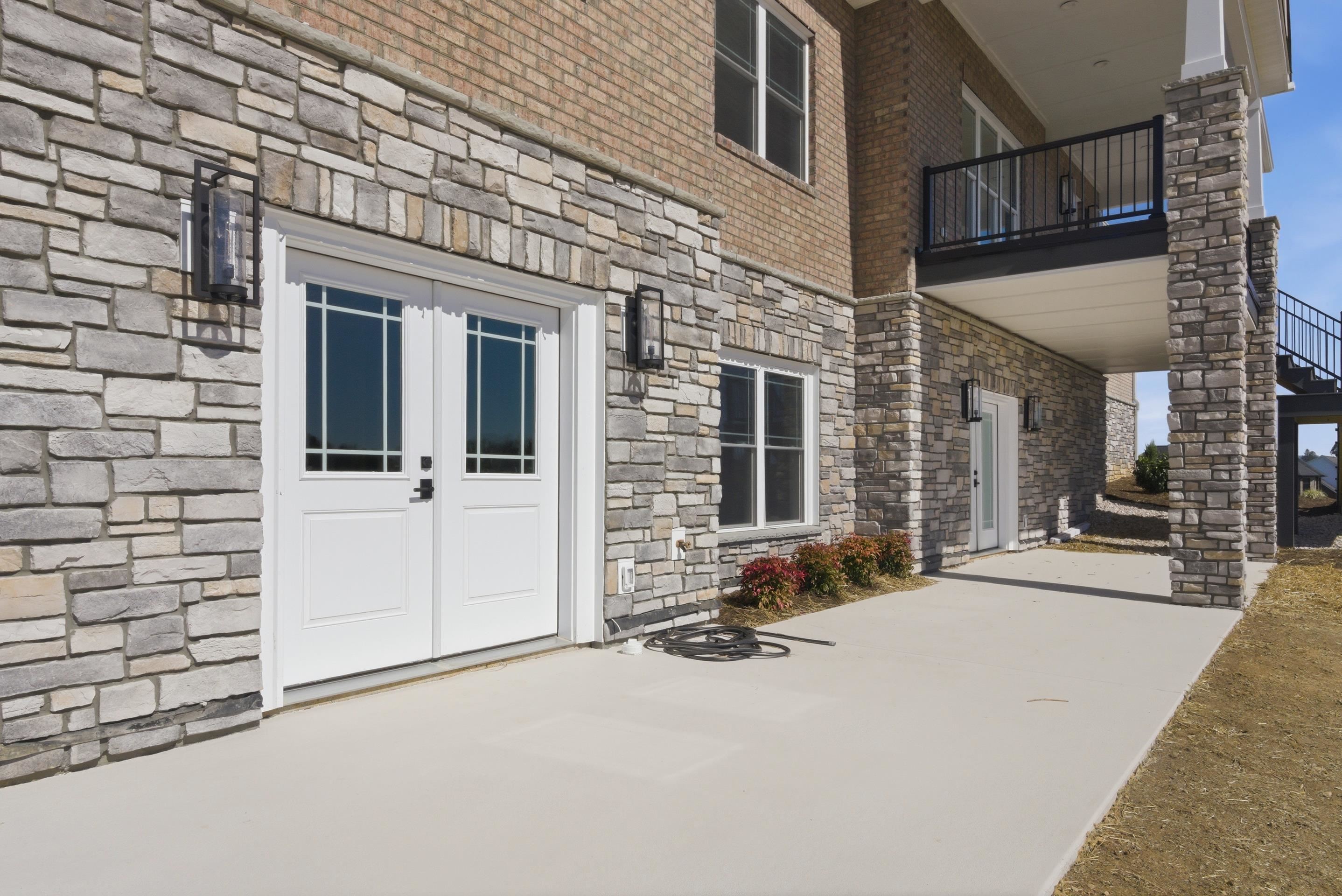 2130 Peakland Way Christiansburg VA 24073