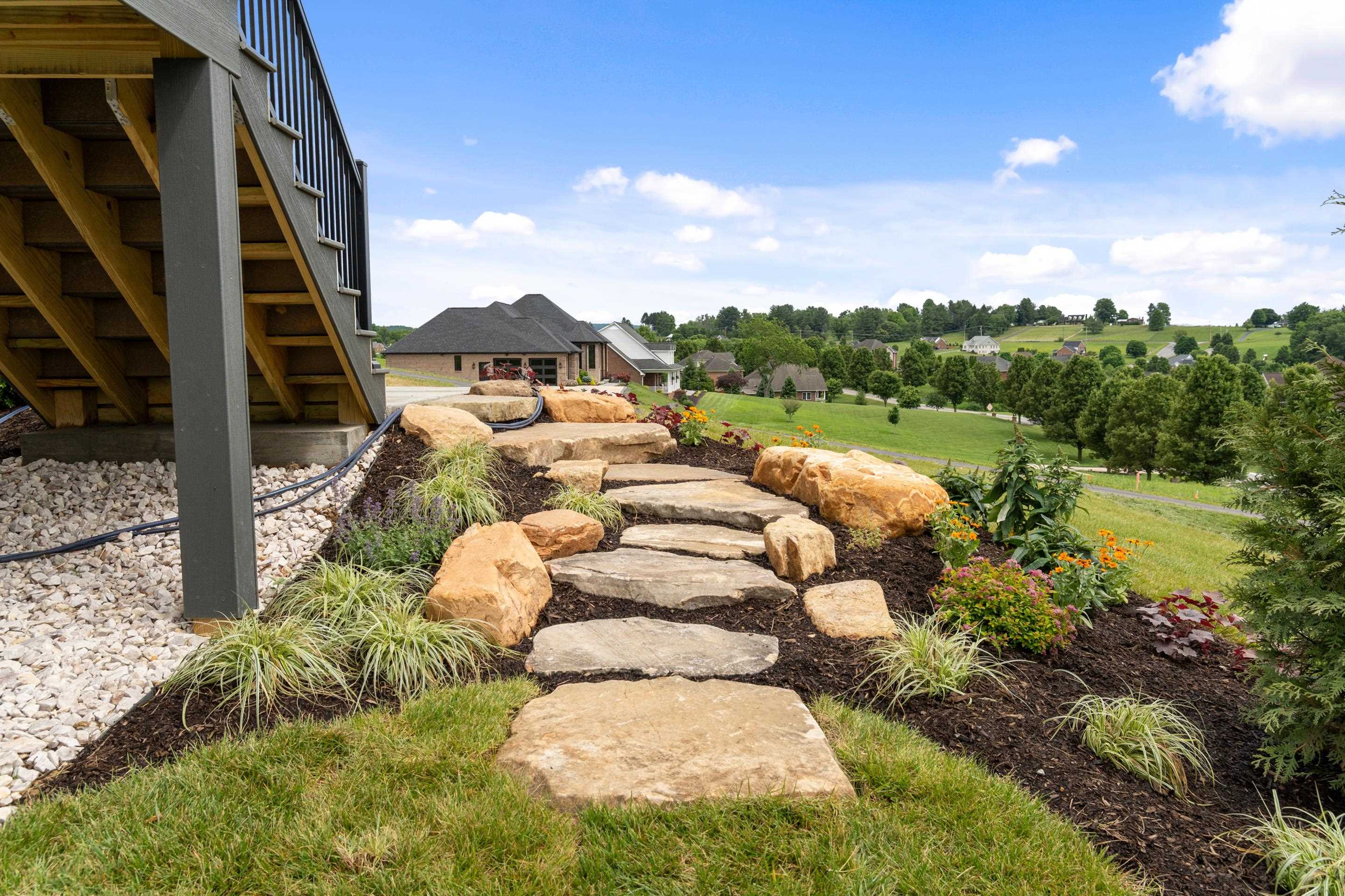 2130 Peakland Way Christiansburg VA 24073