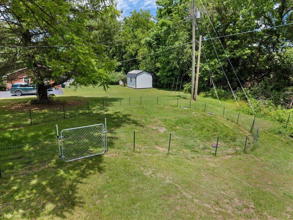 310 Ivanhoe Road Max Meadows VA 24360