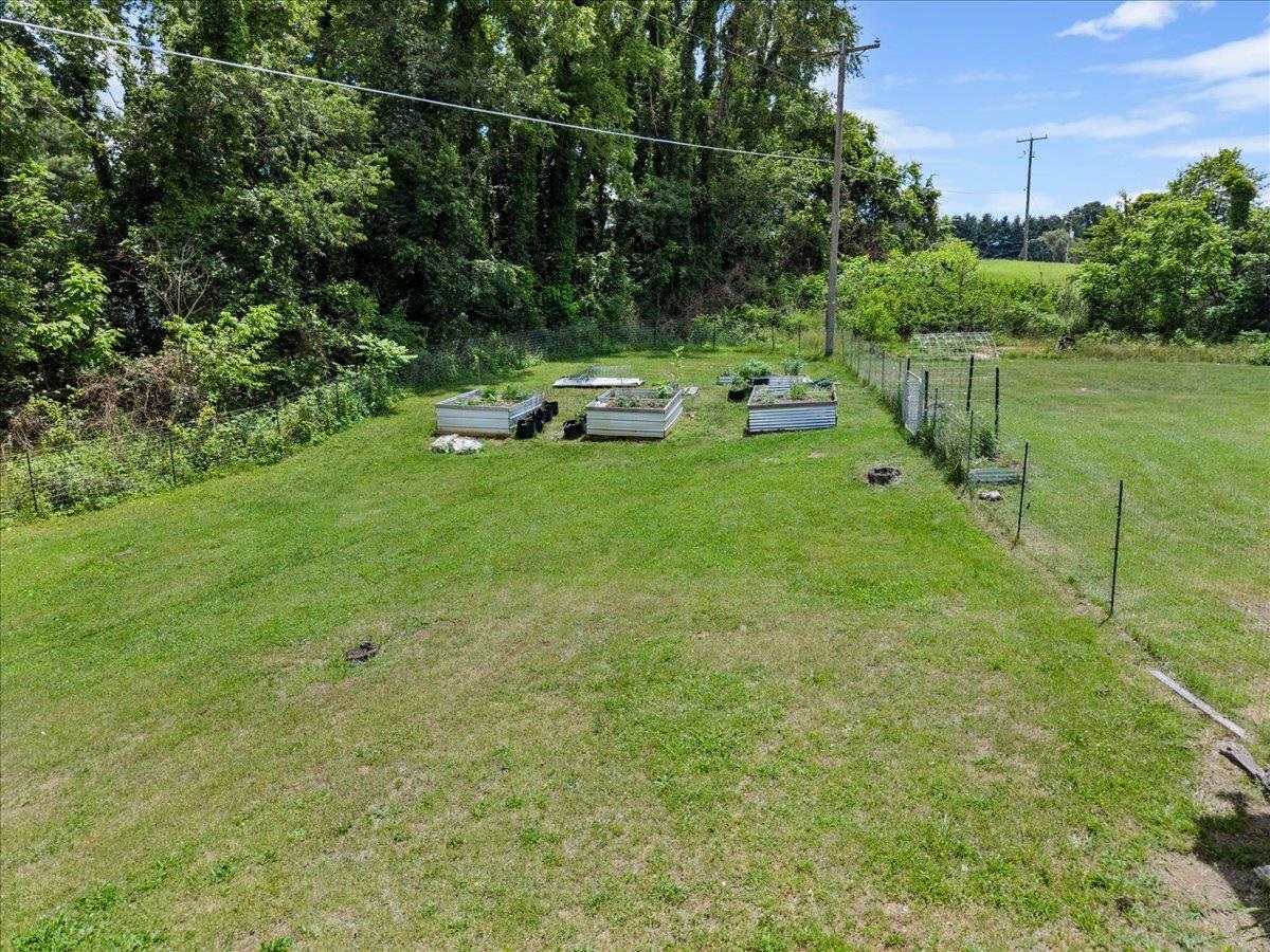 310 Ivanhoe Road Max Meadows VA 24360