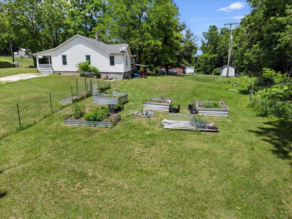 310 Ivanhoe Road Max Meadows VA 24360