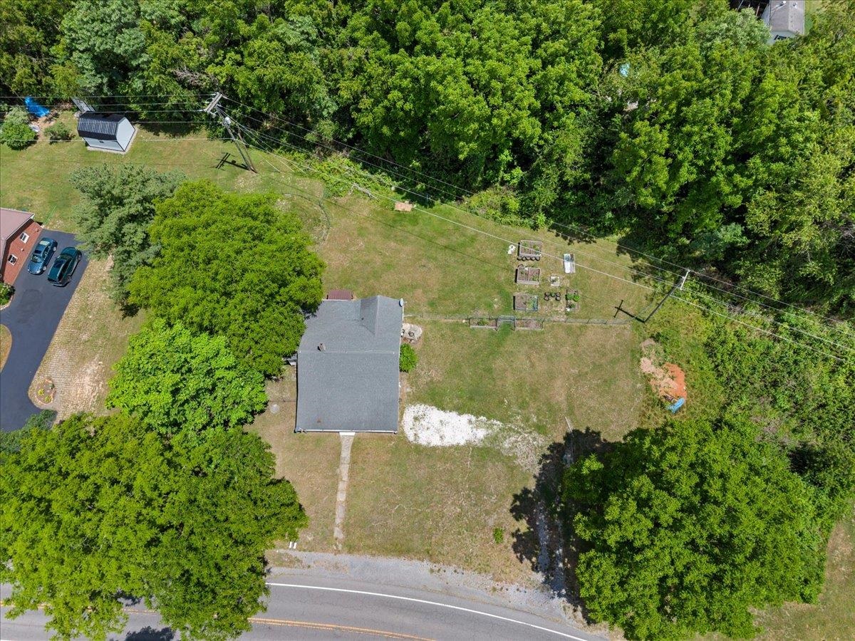 310 Ivanhoe Road Max Meadows VA 24360
