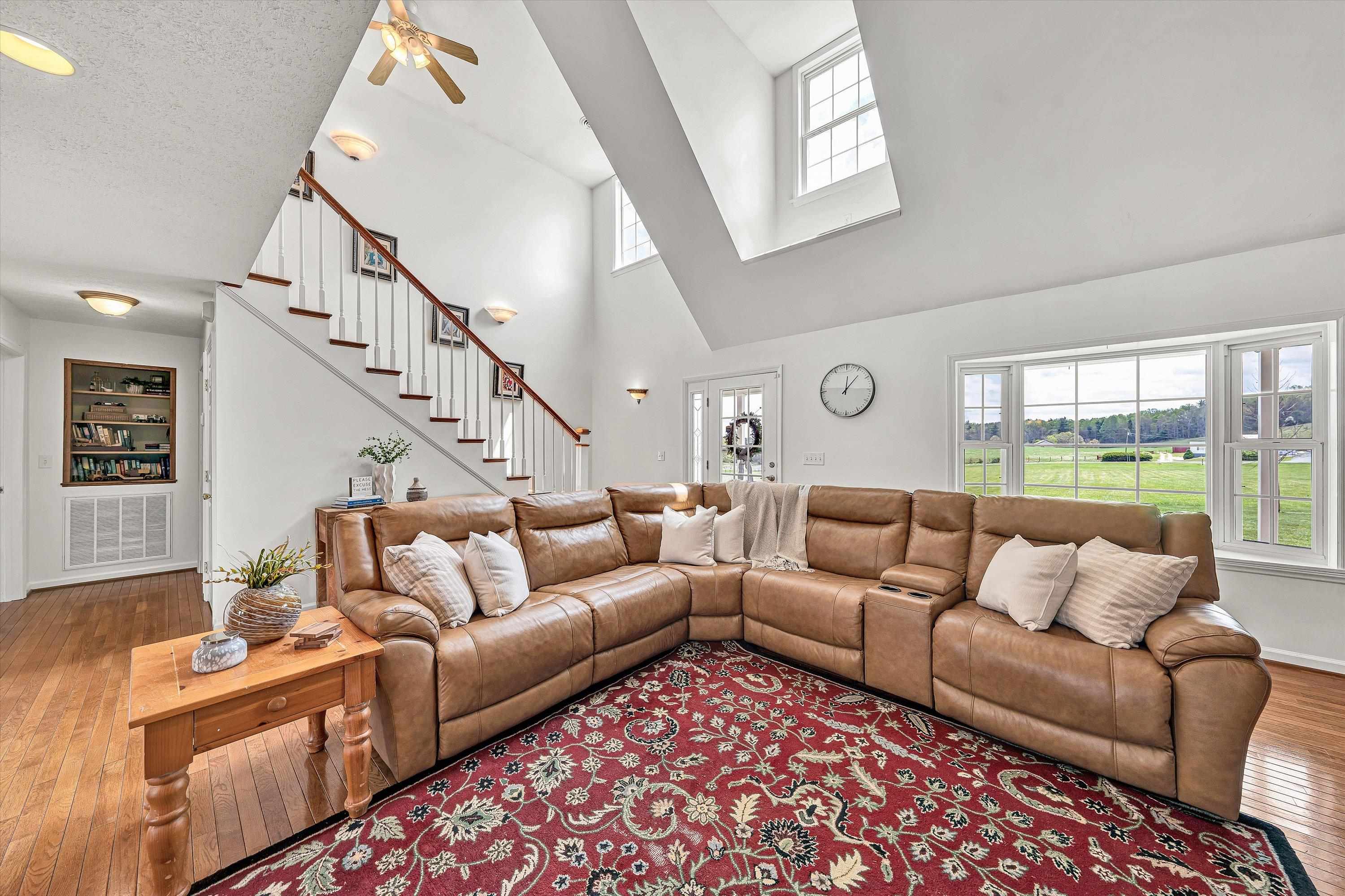 1757 Daniels Run Road NE Check VA 24072