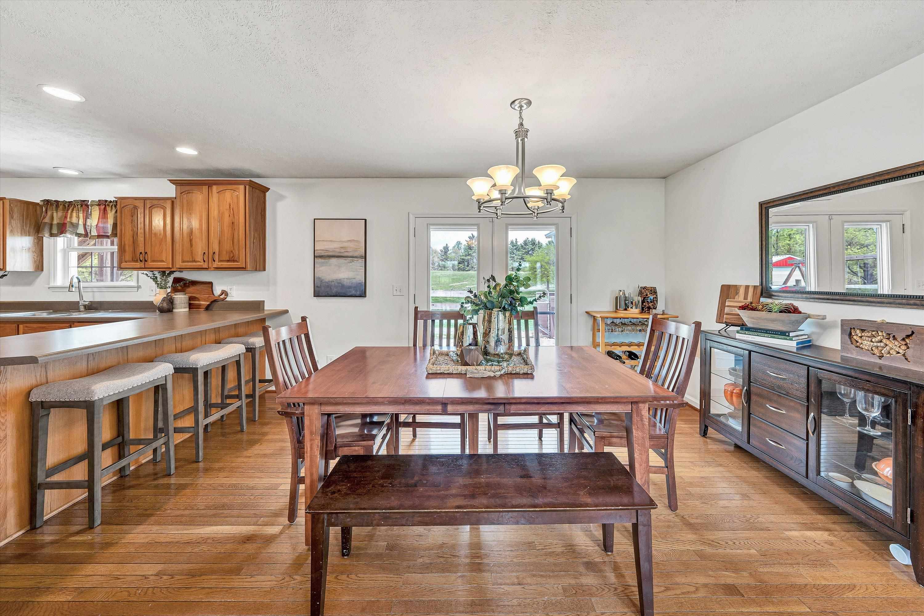 1757 Daniels Run Road NE Check VA 24072