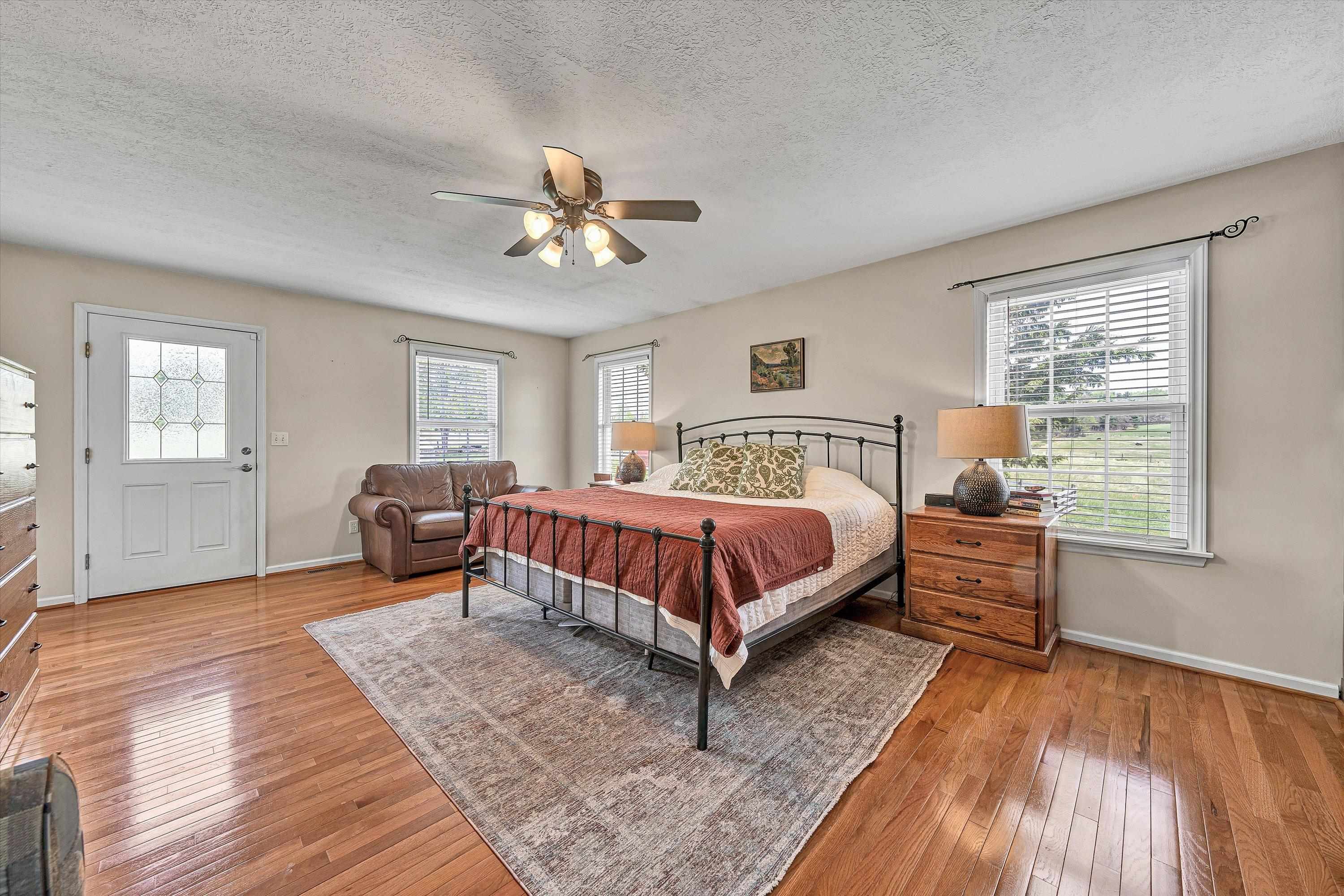 1757 Daniels Run Road NE Check VA 24072