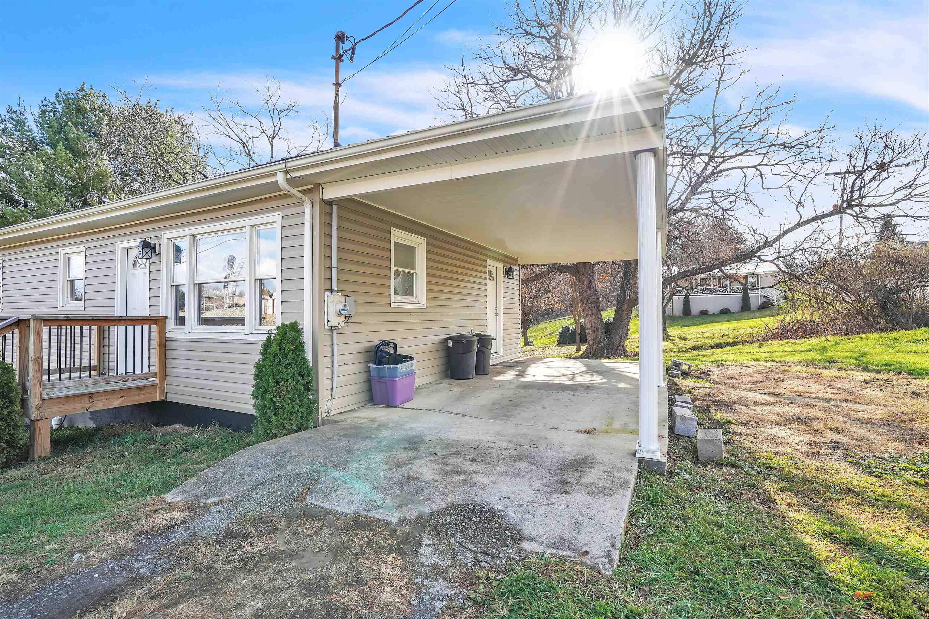 125 Railroad Avenue E Wytheville VA 24382