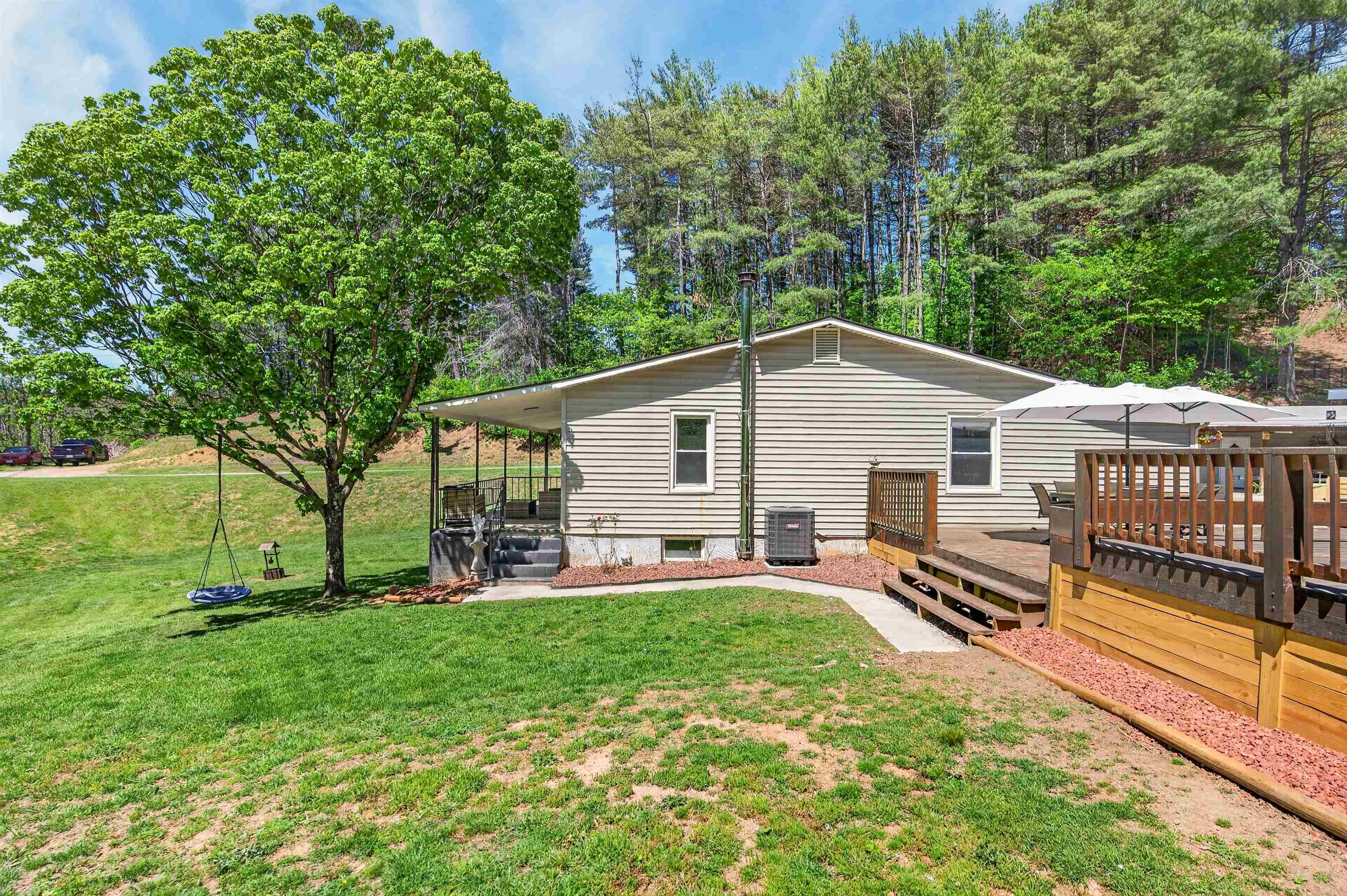 1033 Friendship Road Shawsville VA 24162