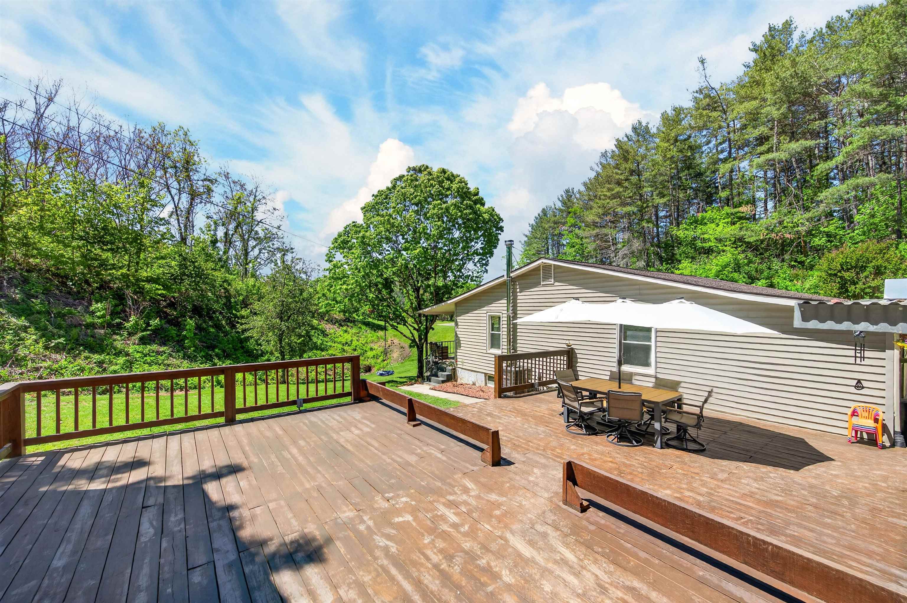 1033 Friendship Road Shawsville VA 24162
