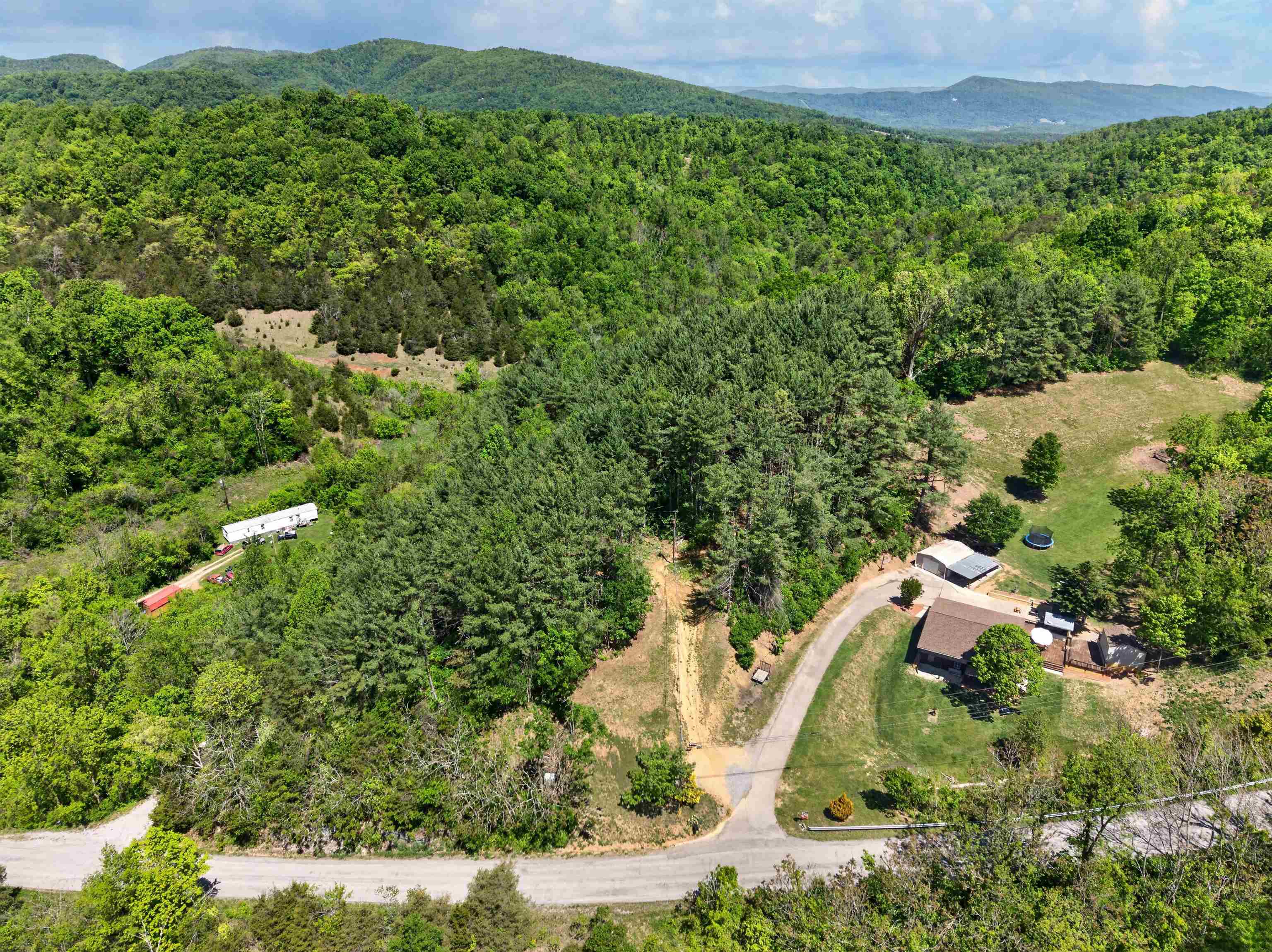 1033 Friendship Road Shawsville VA 24162