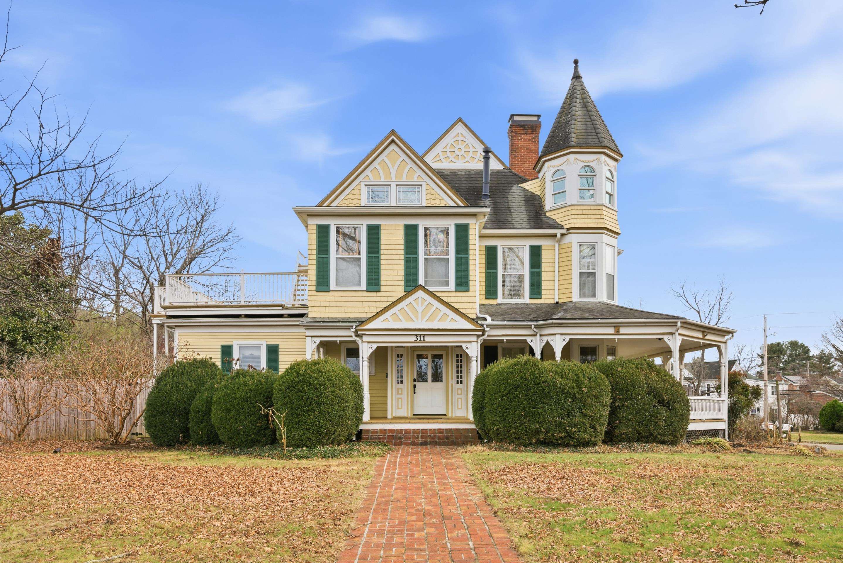 311 E Main Street Christiansburg VA 24073