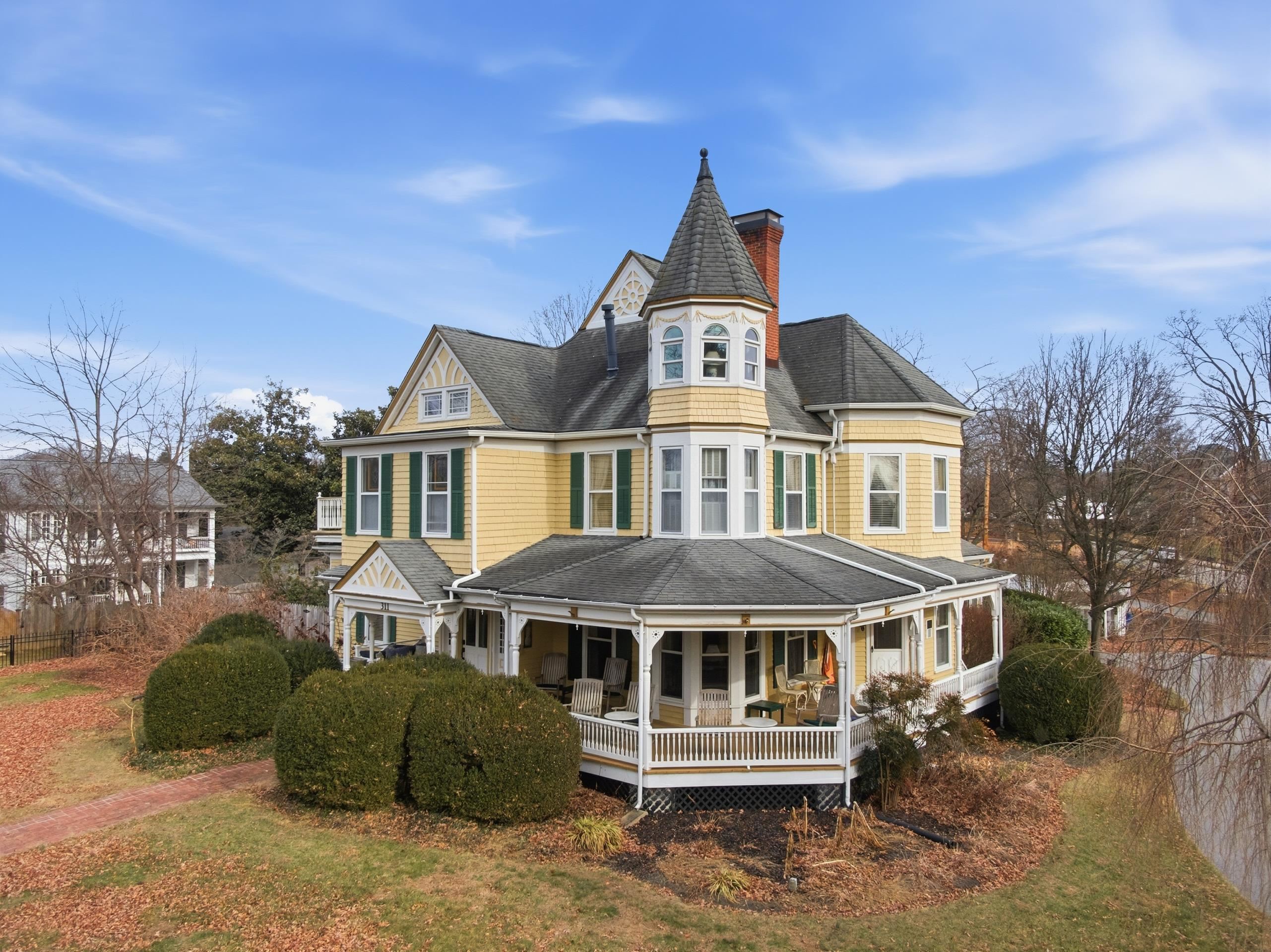 311 E Main Street Christiansburg VA 24073