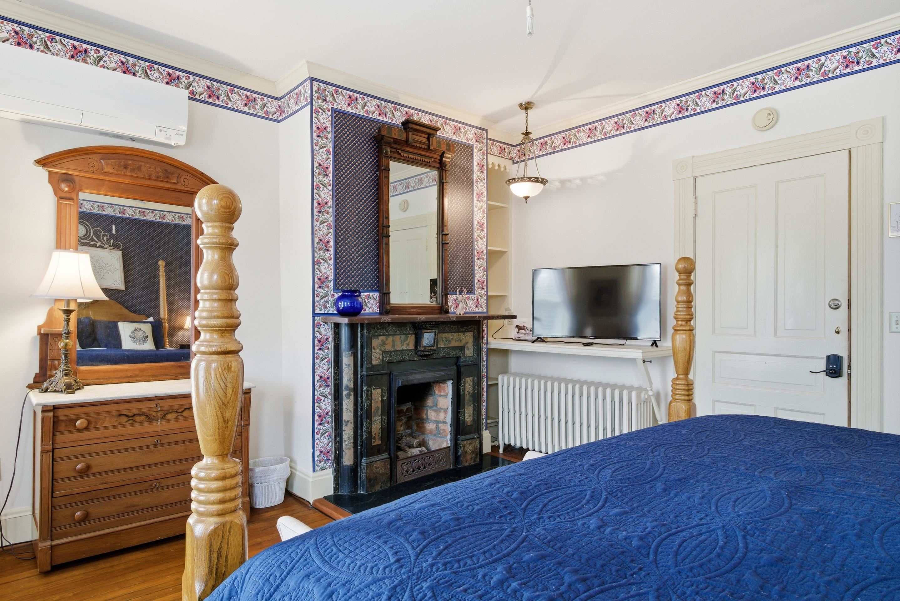 311 E Main Street Christiansburg VA 24073