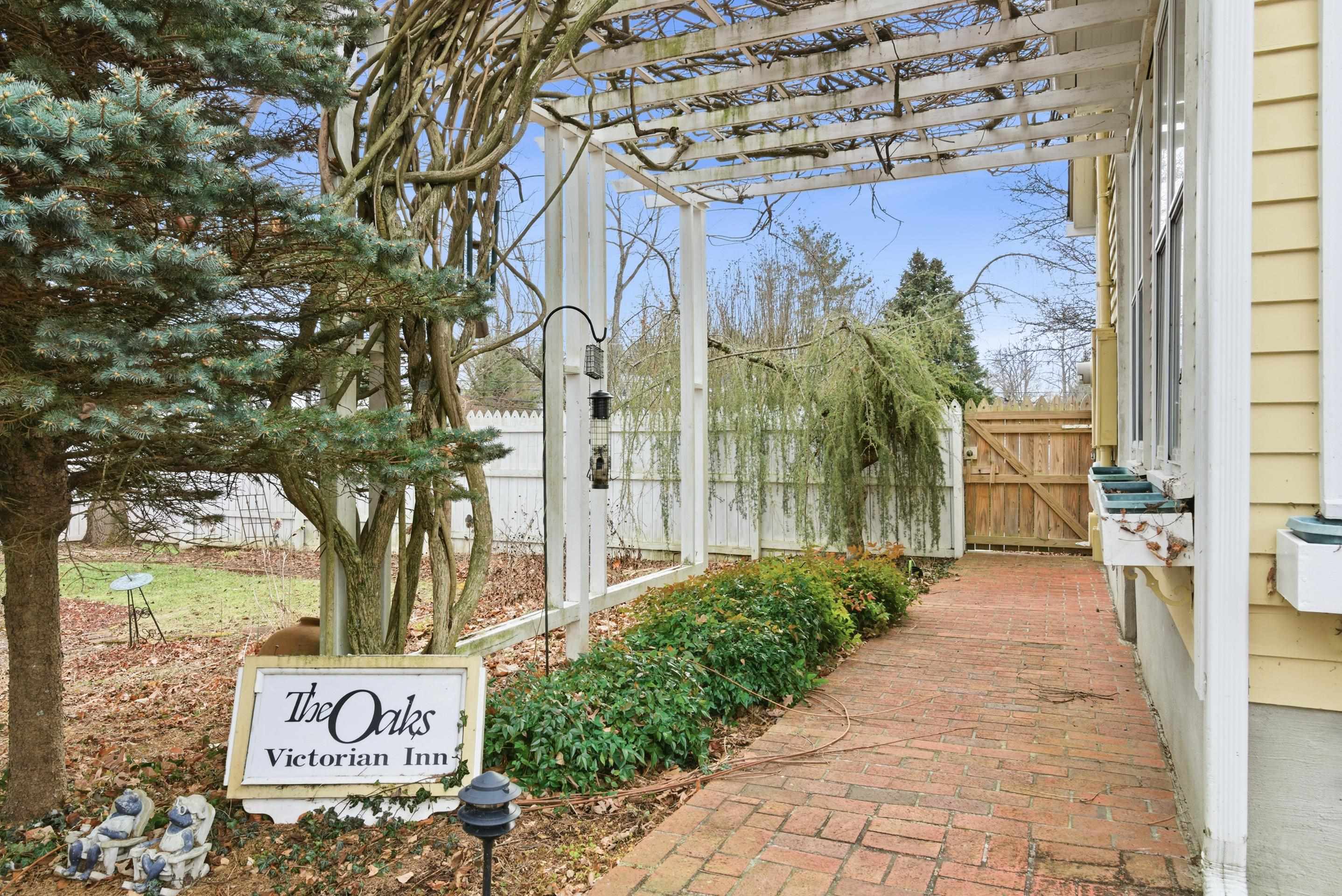 311 E Main Street Christiansburg VA 24073