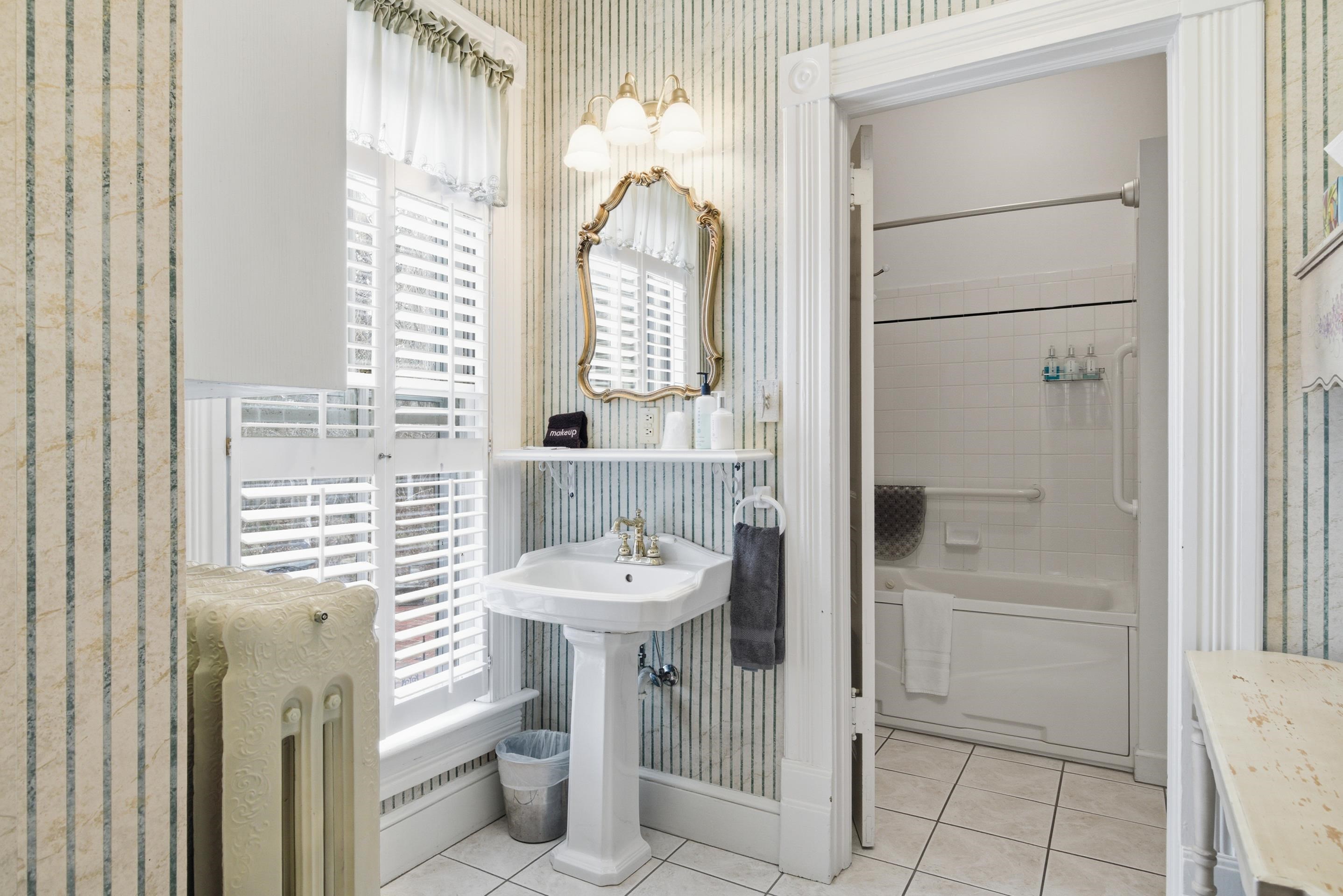 311 E Main Street Christiansburg VA 24073