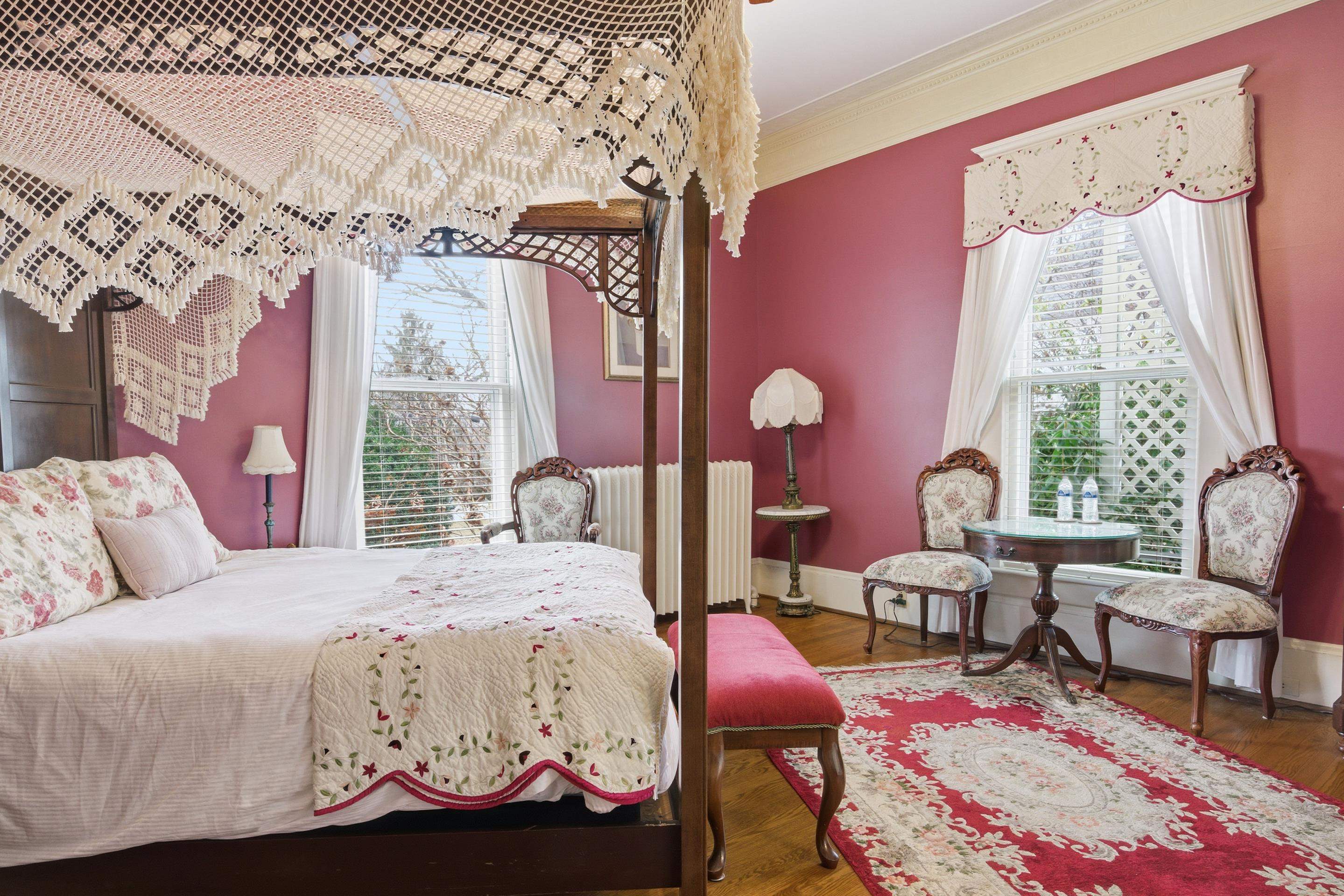 311 E Main Street Christiansburg VA 24073