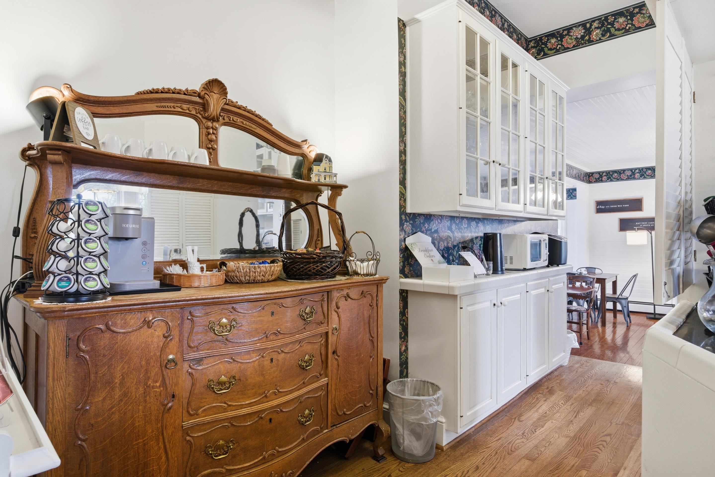 311 E Main Street Christiansburg VA 24073