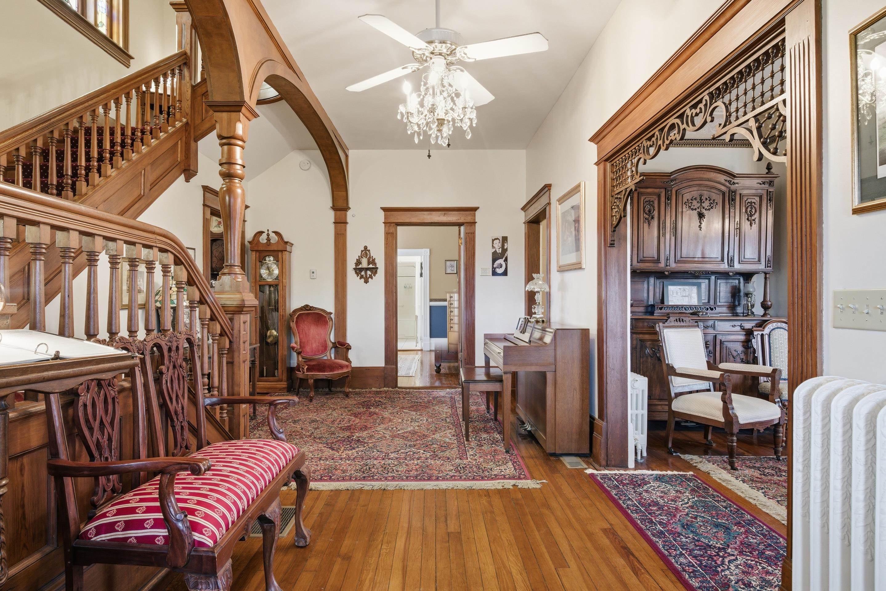 311 E Main Street Christiansburg VA 24073