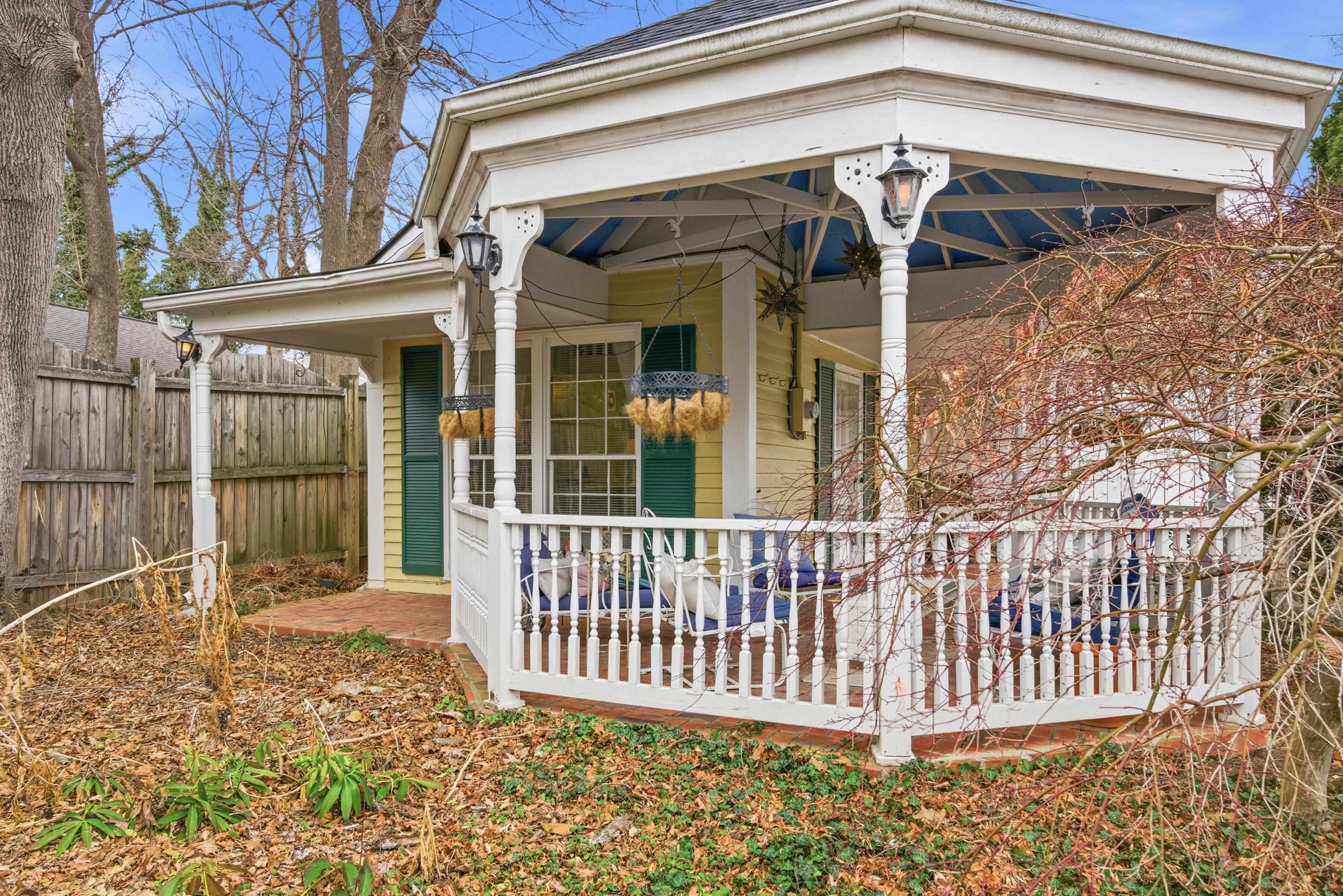 311 E Main Street Christiansburg VA 24073