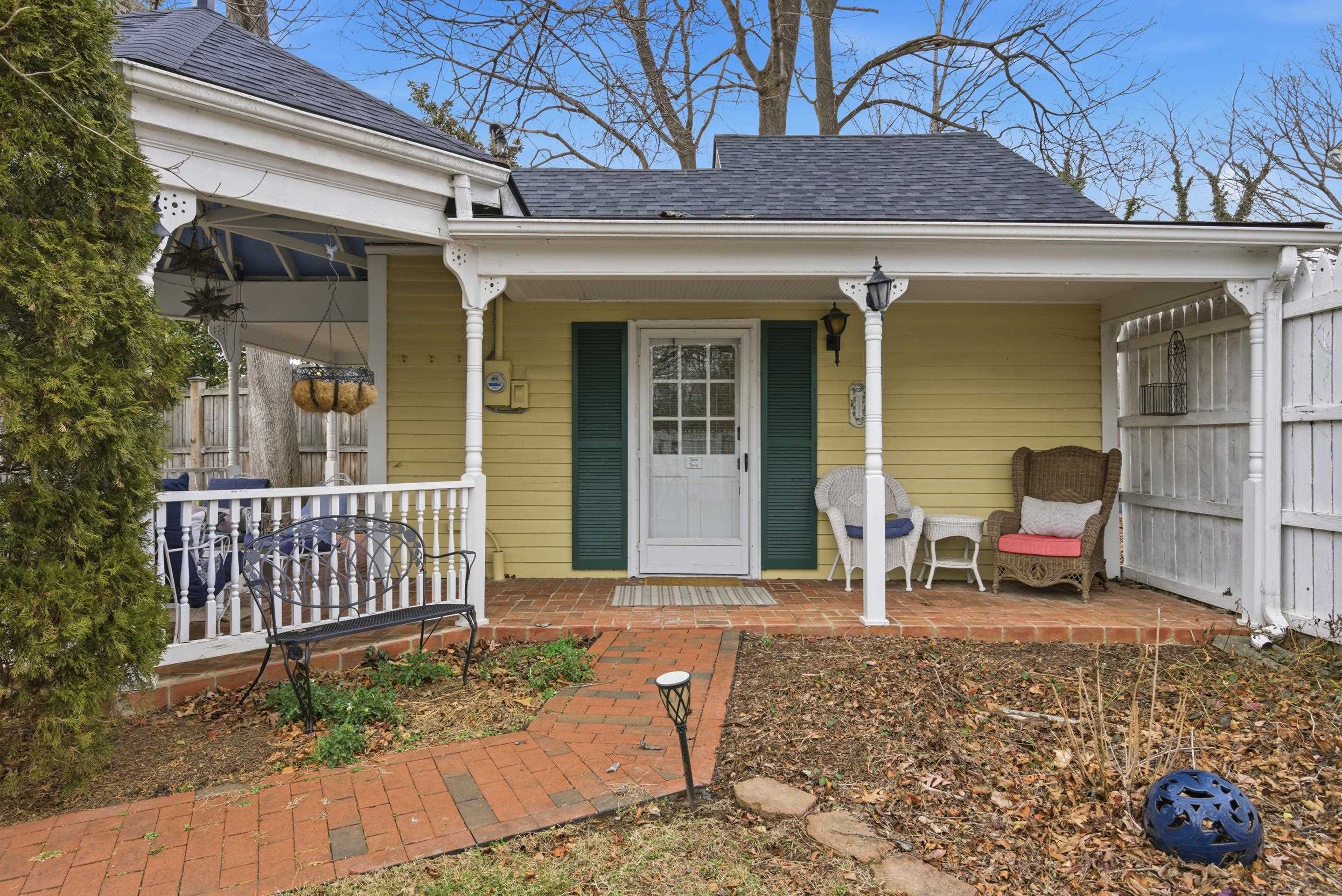 311 E Main Street Christiansburg VA 24073