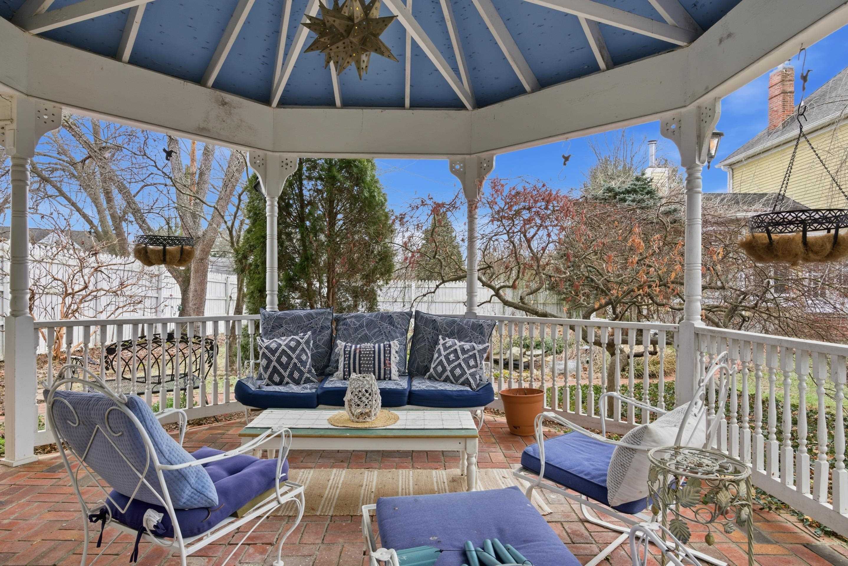 311 E Main Street Christiansburg VA 24073