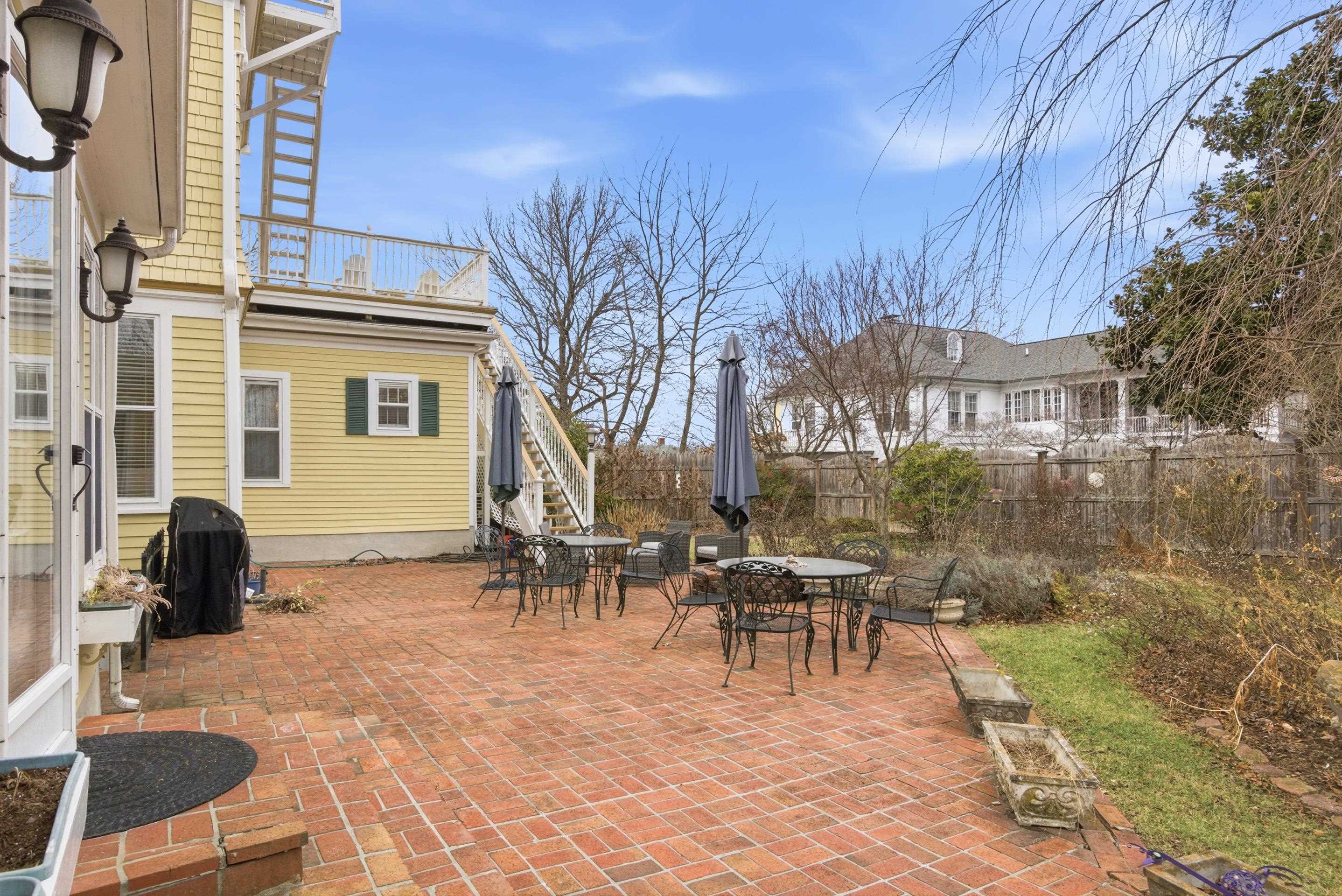 311 E Main Street Christiansburg VA 24073