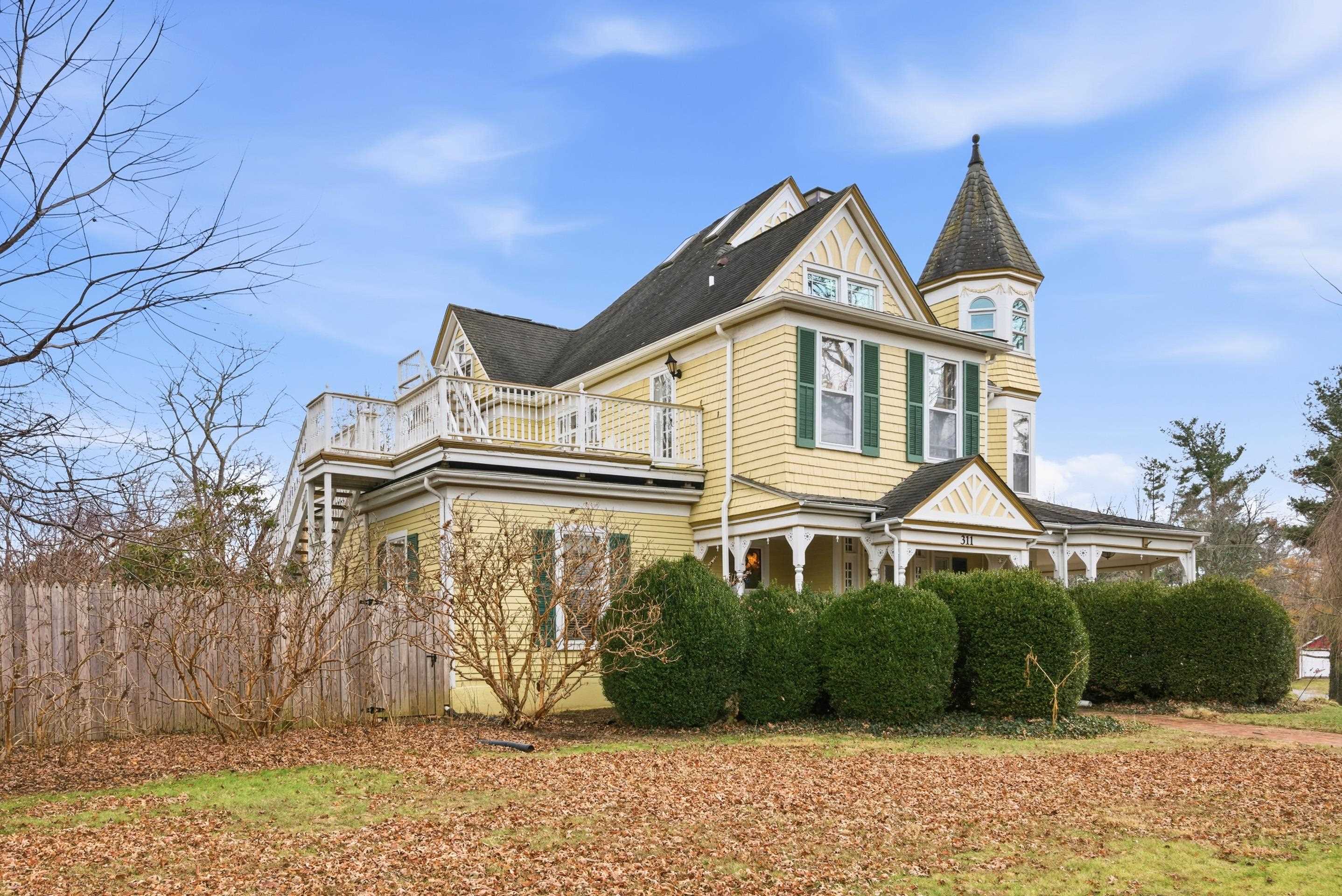 311 E Main Street Christiansburg VA 24073