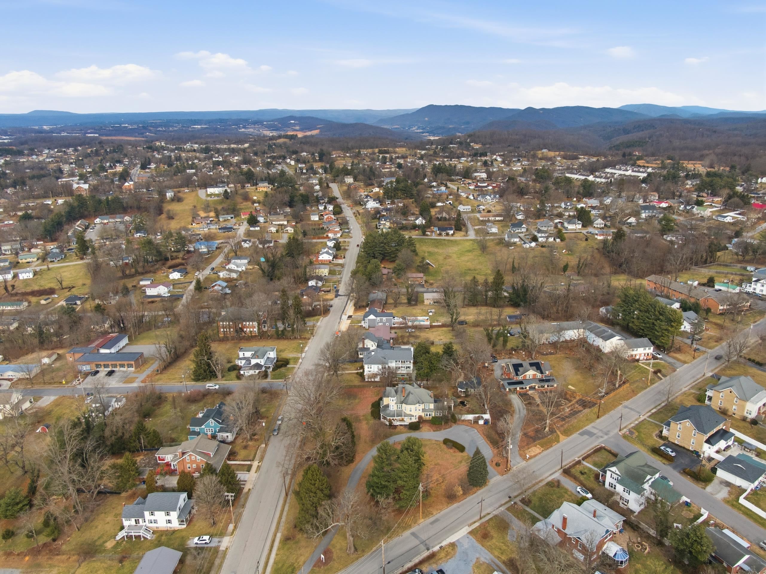 311 E Main Street Christiansburg VA 24073