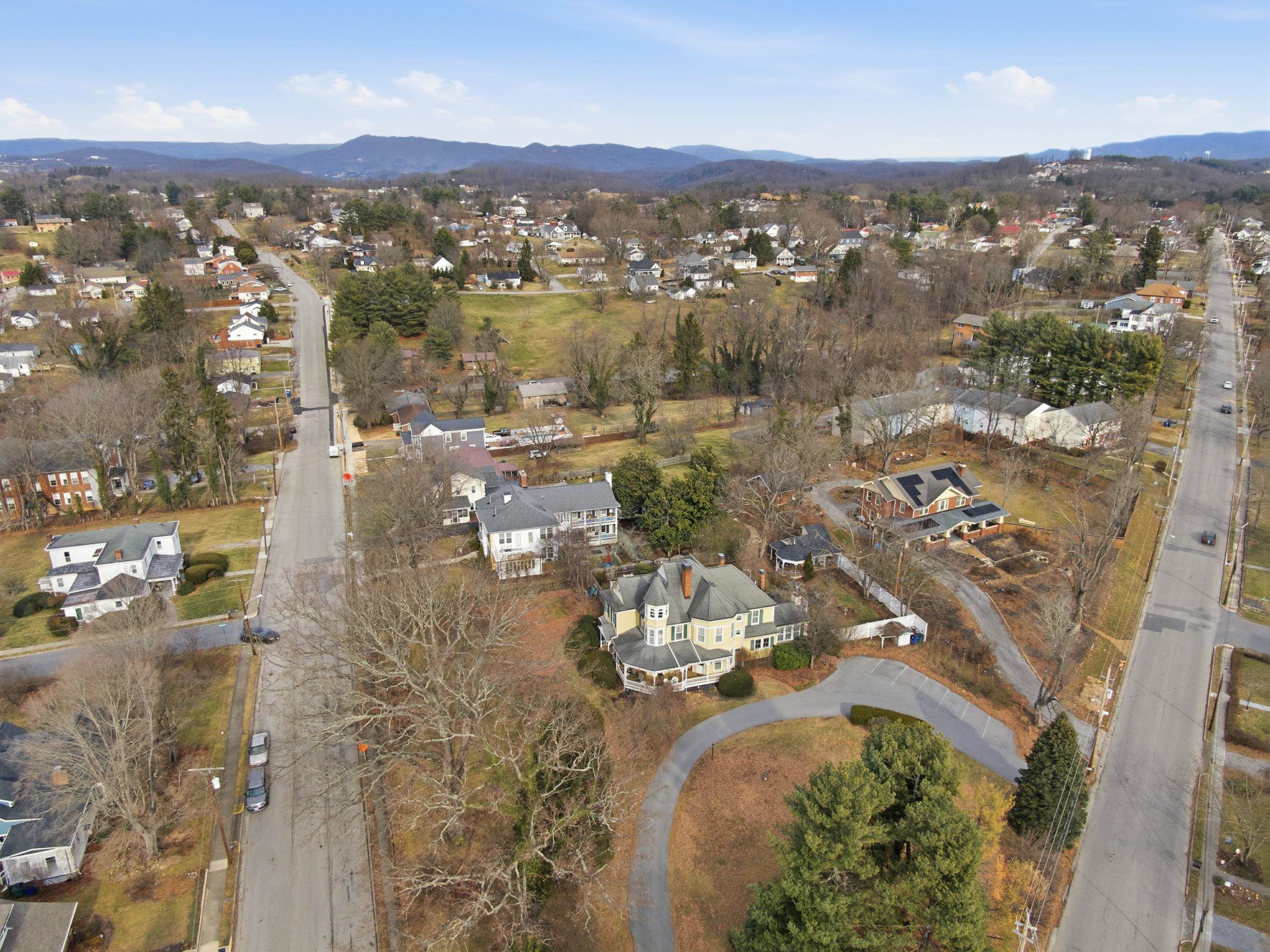 311 E Main Street Christiansburg VA 24073