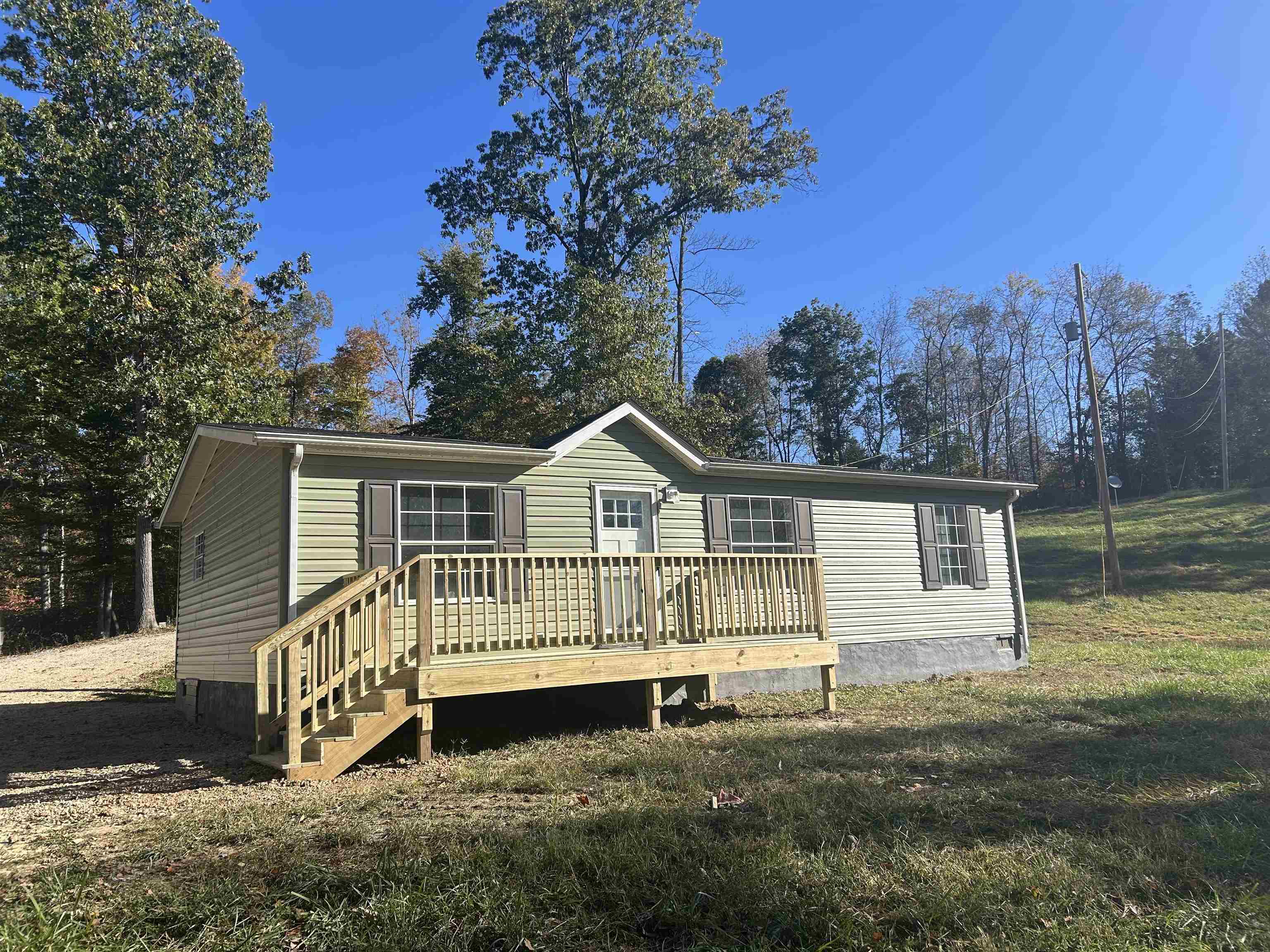 211 Jessie James Lane Pembroke VA 24136
