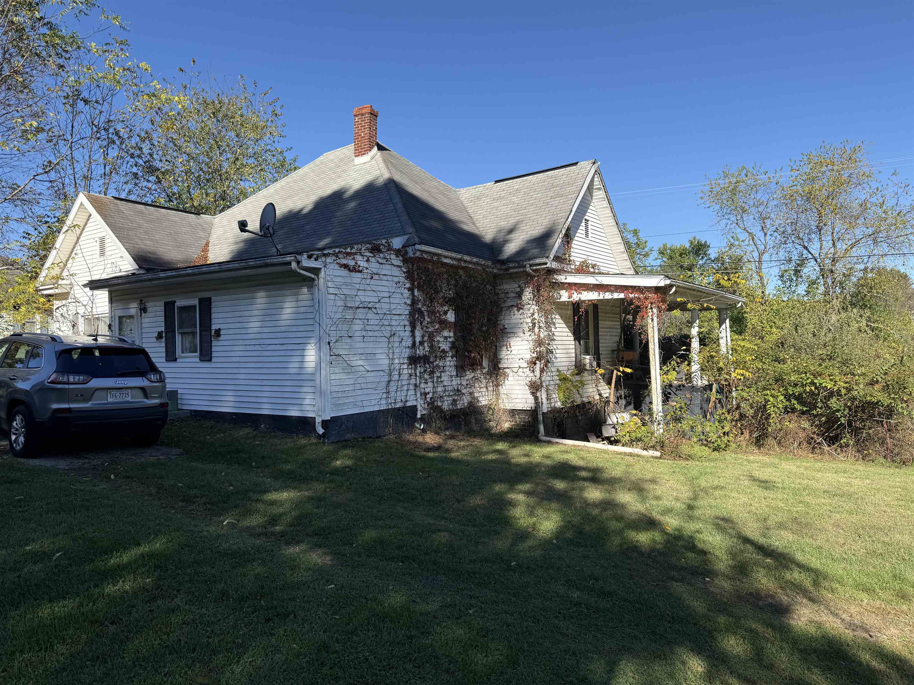 805 W Madison Street Wytheville VA 24382