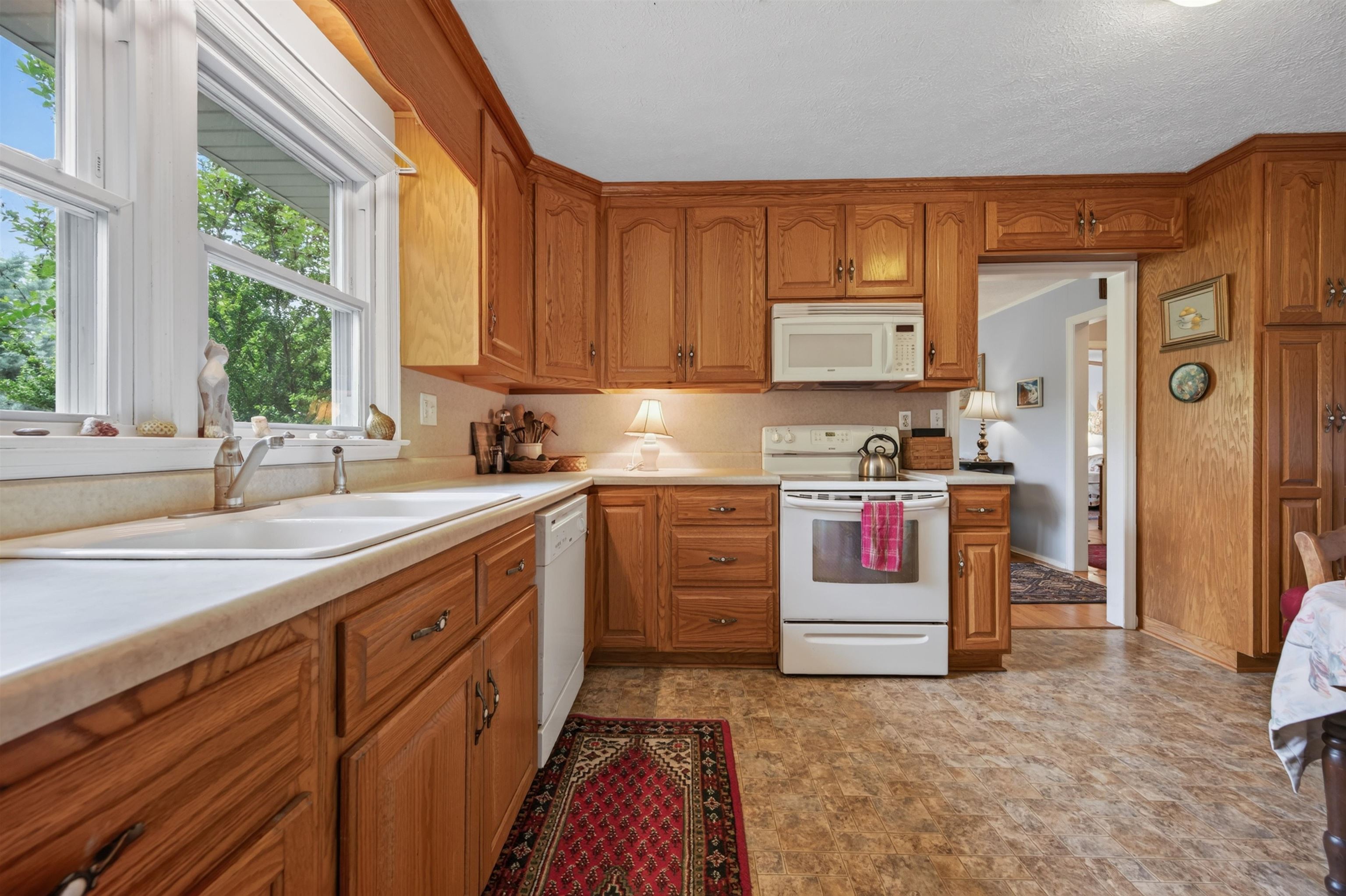 319 Baker Street SE Floyd VA 24091